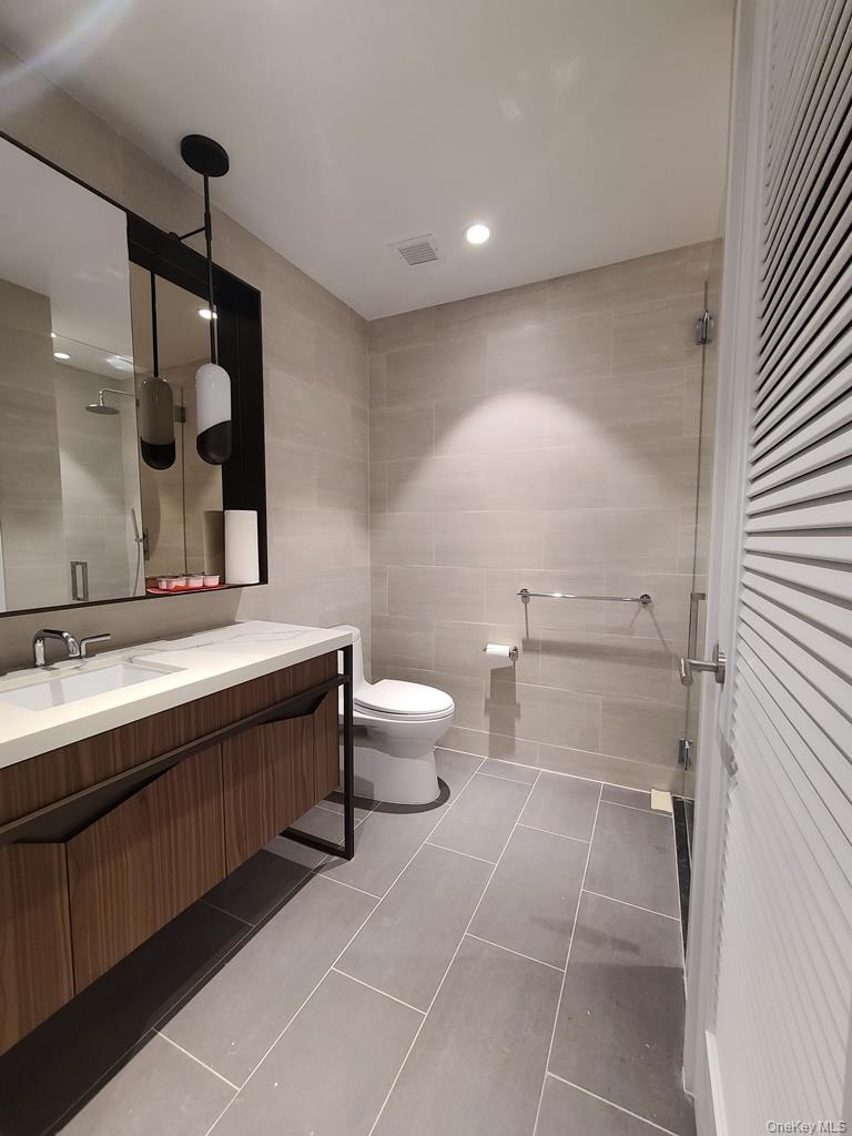 #6 photo, 133-27 39th Avenue, Flushing , NY 11354