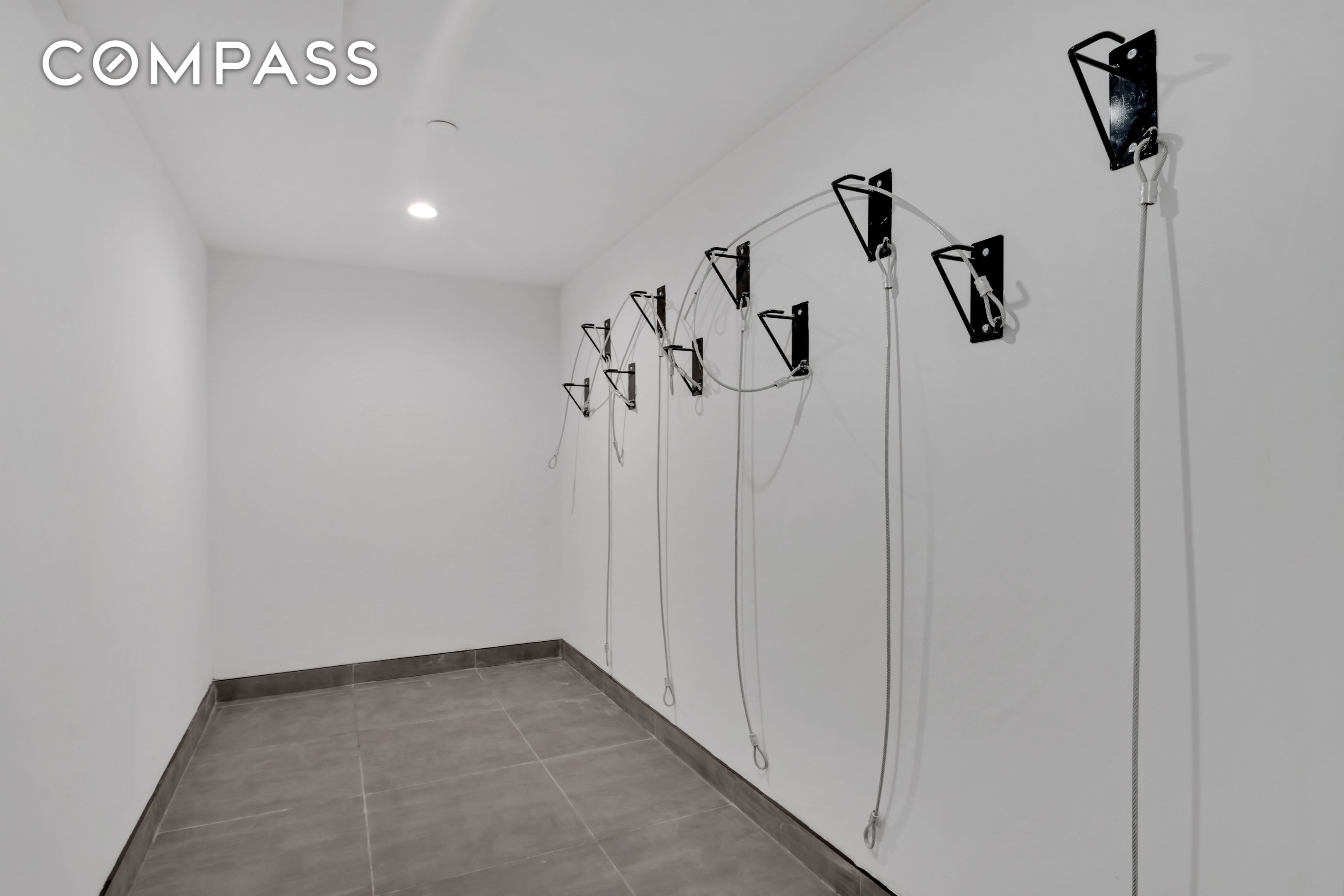 #16 photo, 145 W 129th Street, Central Harlem , NY 10027