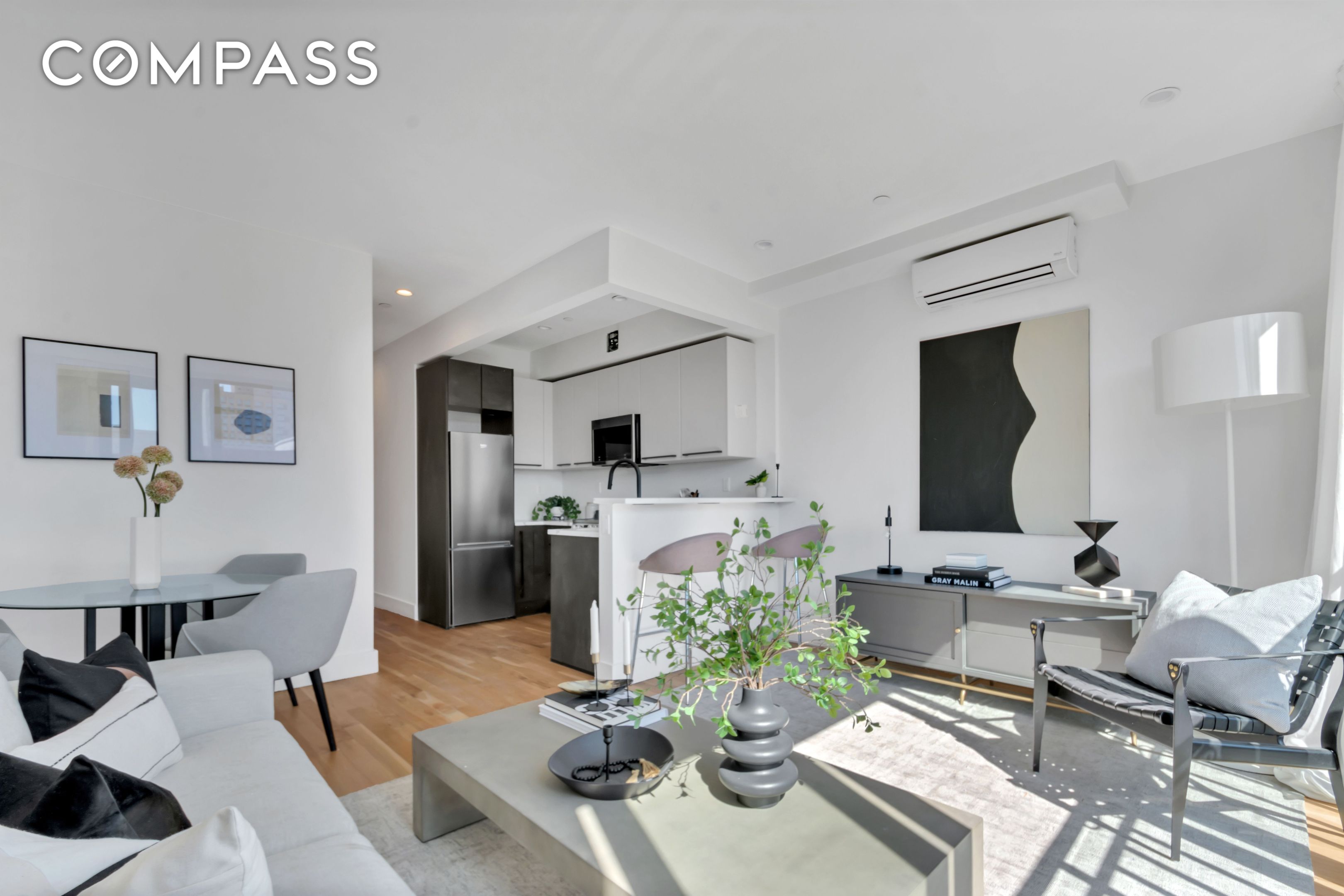 #4 photo, 145 W 129th Street, Central Harlem , NY 10027