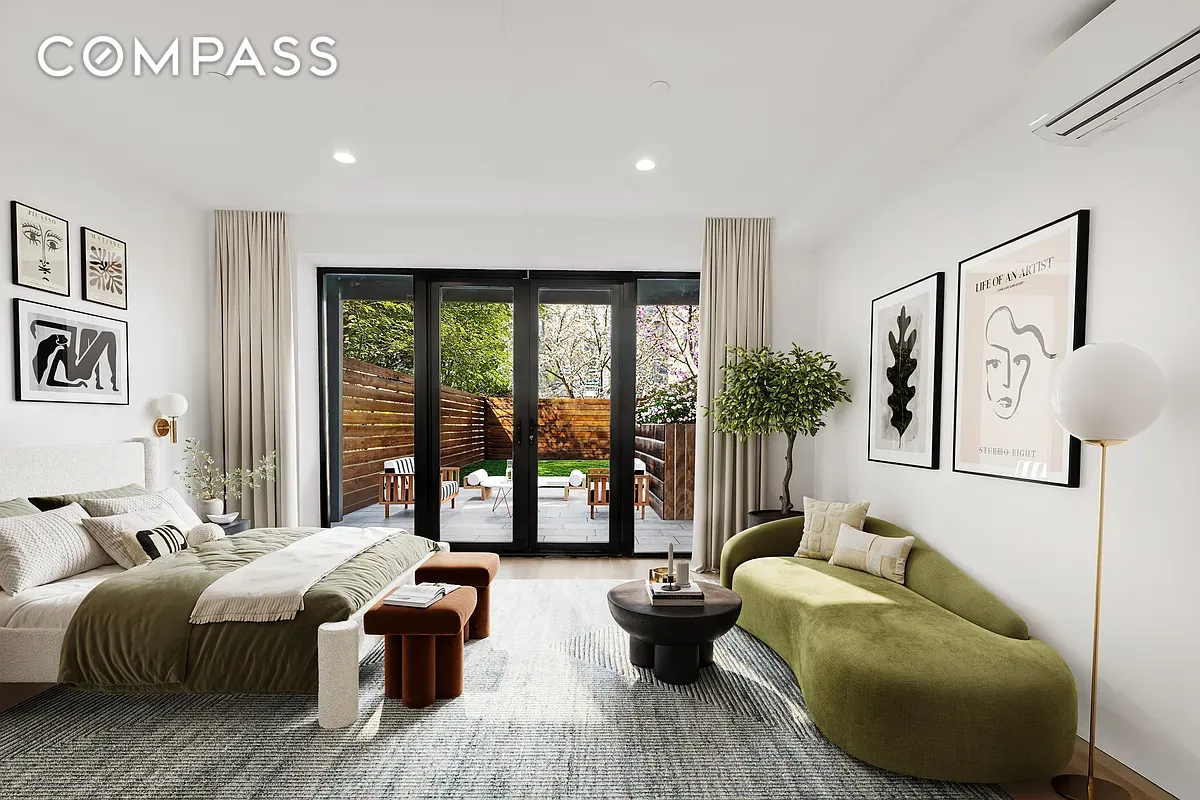 #1 photo, 145 W 129th Street, Central Harlem , NY 10027