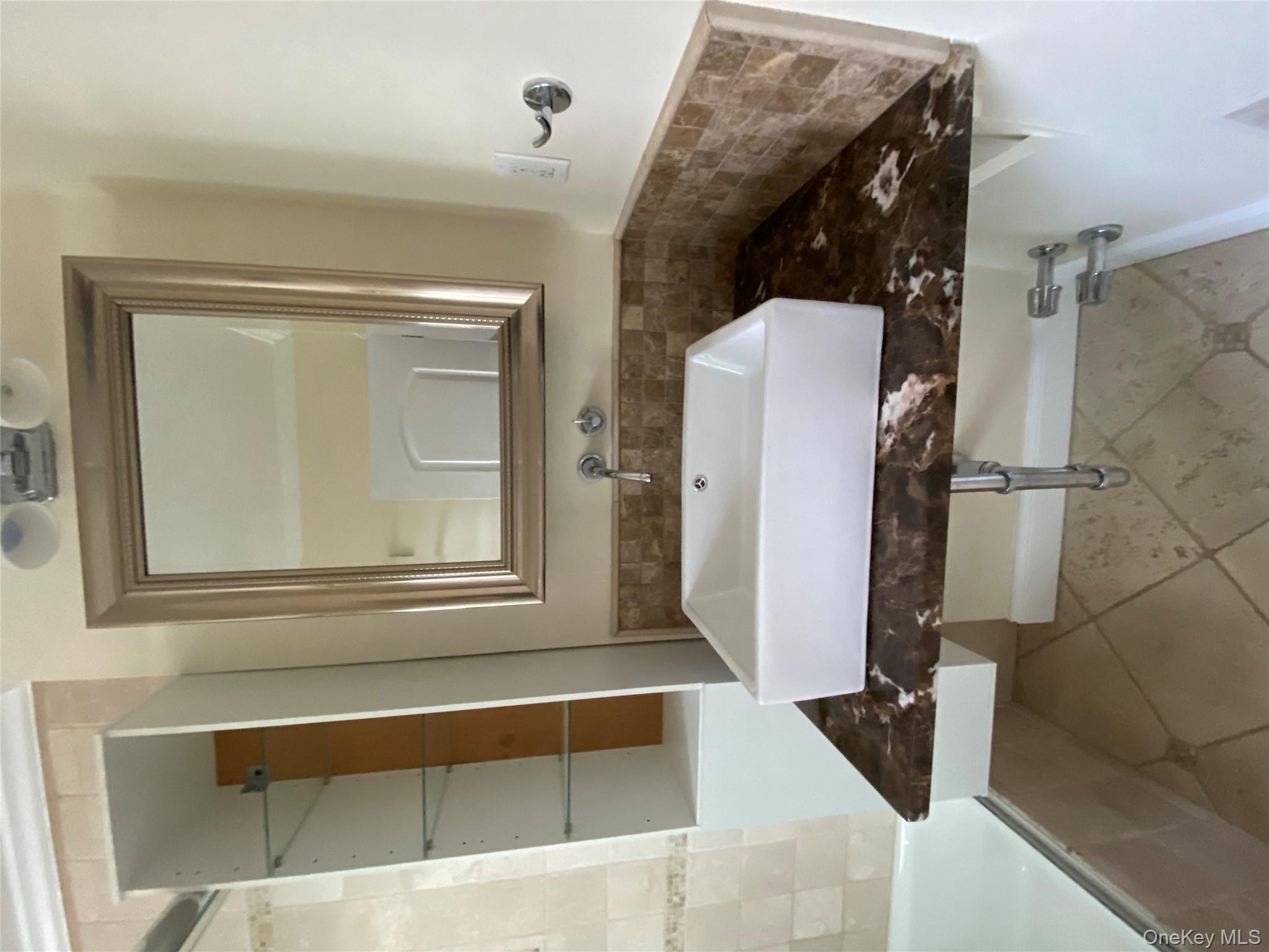 #12 photo, 905 Palmer Avenue, Mamaroneck , NY 10543