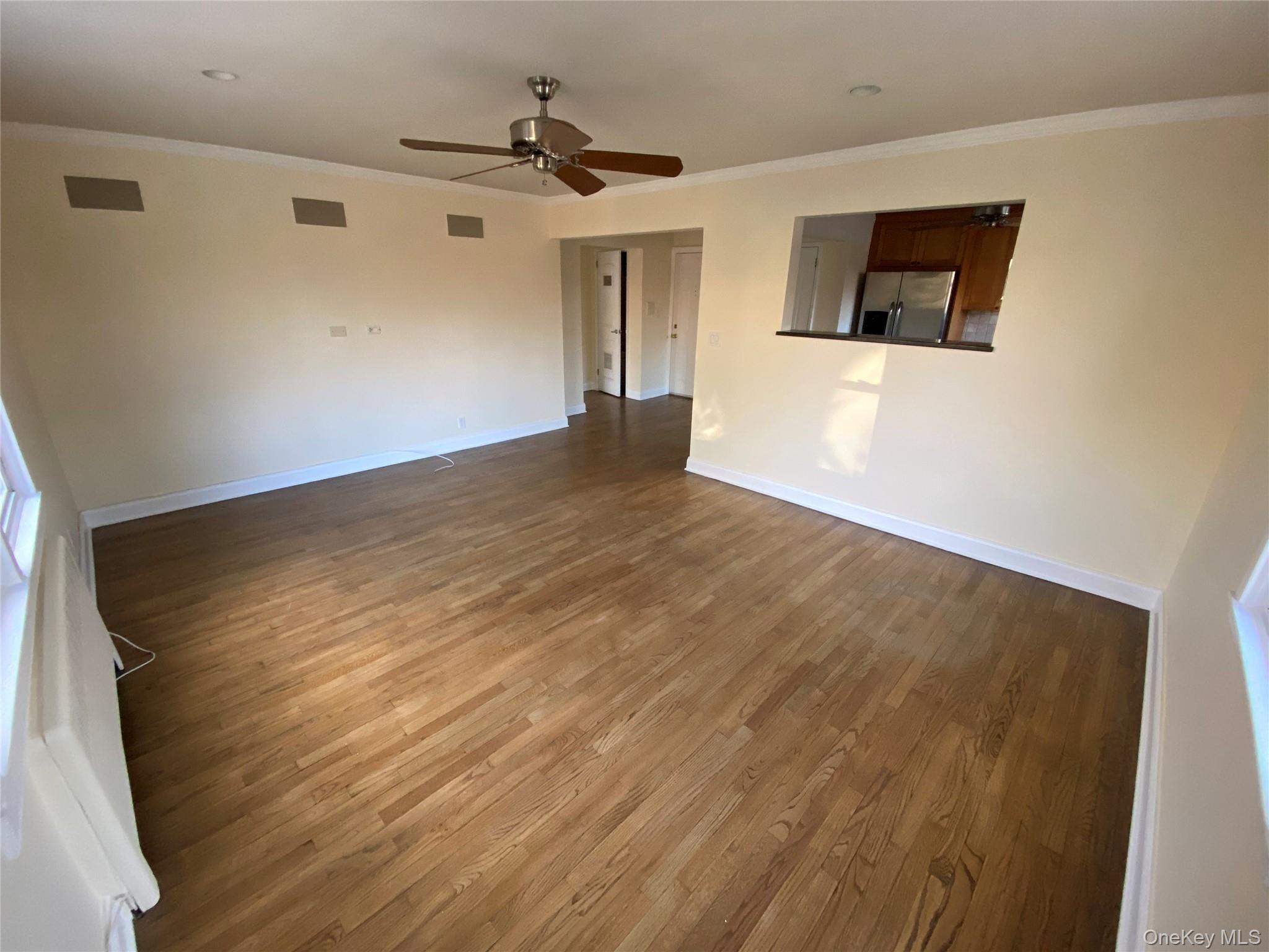 #6 photo, 905 Palmer Avenue, Mamaroneck , NY 10543