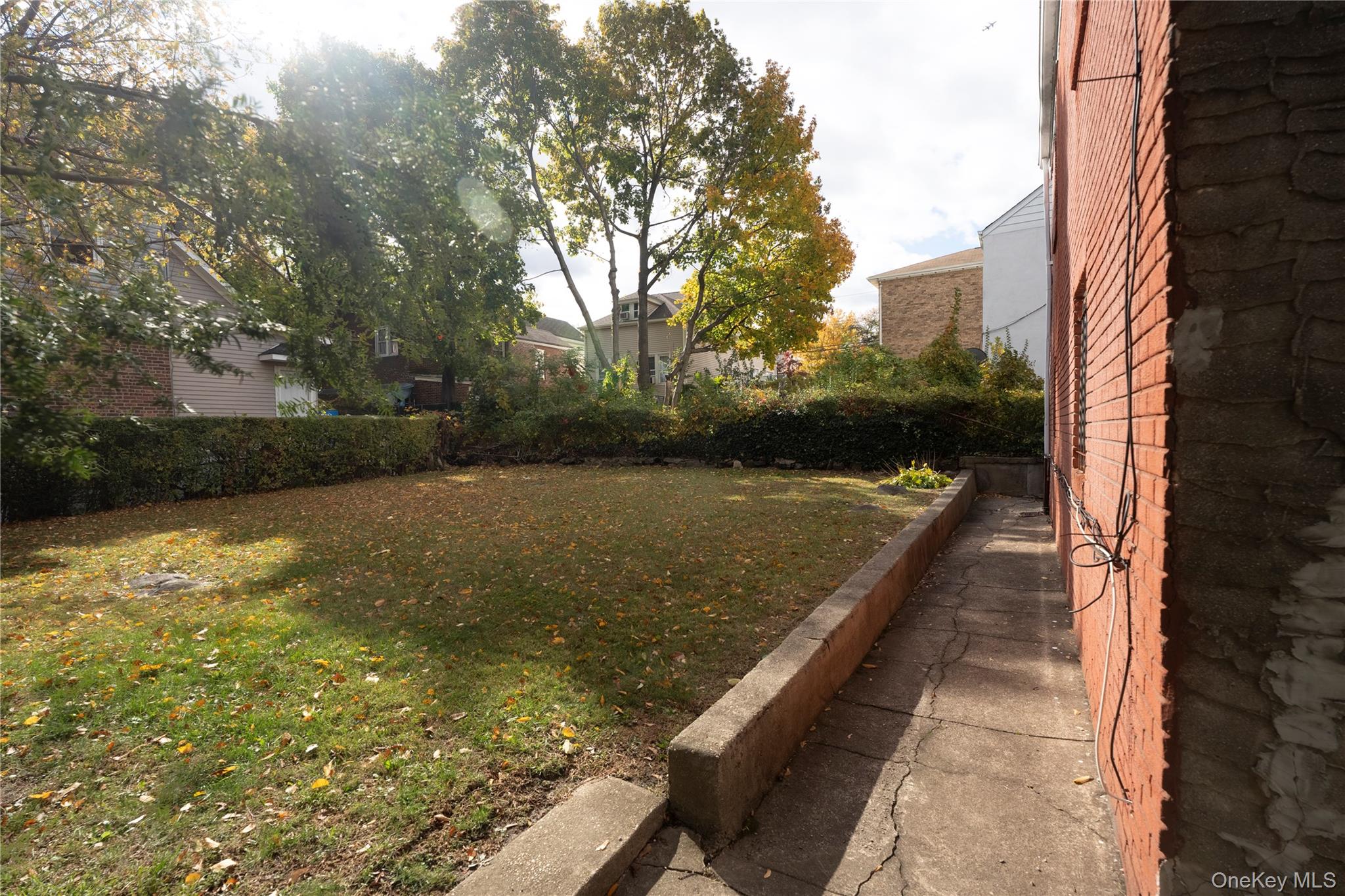 #16 photo, 1616 Hammersley Avenue, Bronx , NY 10469