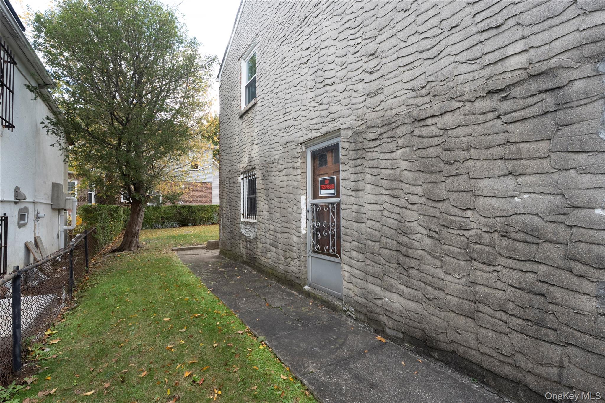 #17 photo, 1616 Hammersley Avenue, Bronx , NY 10469