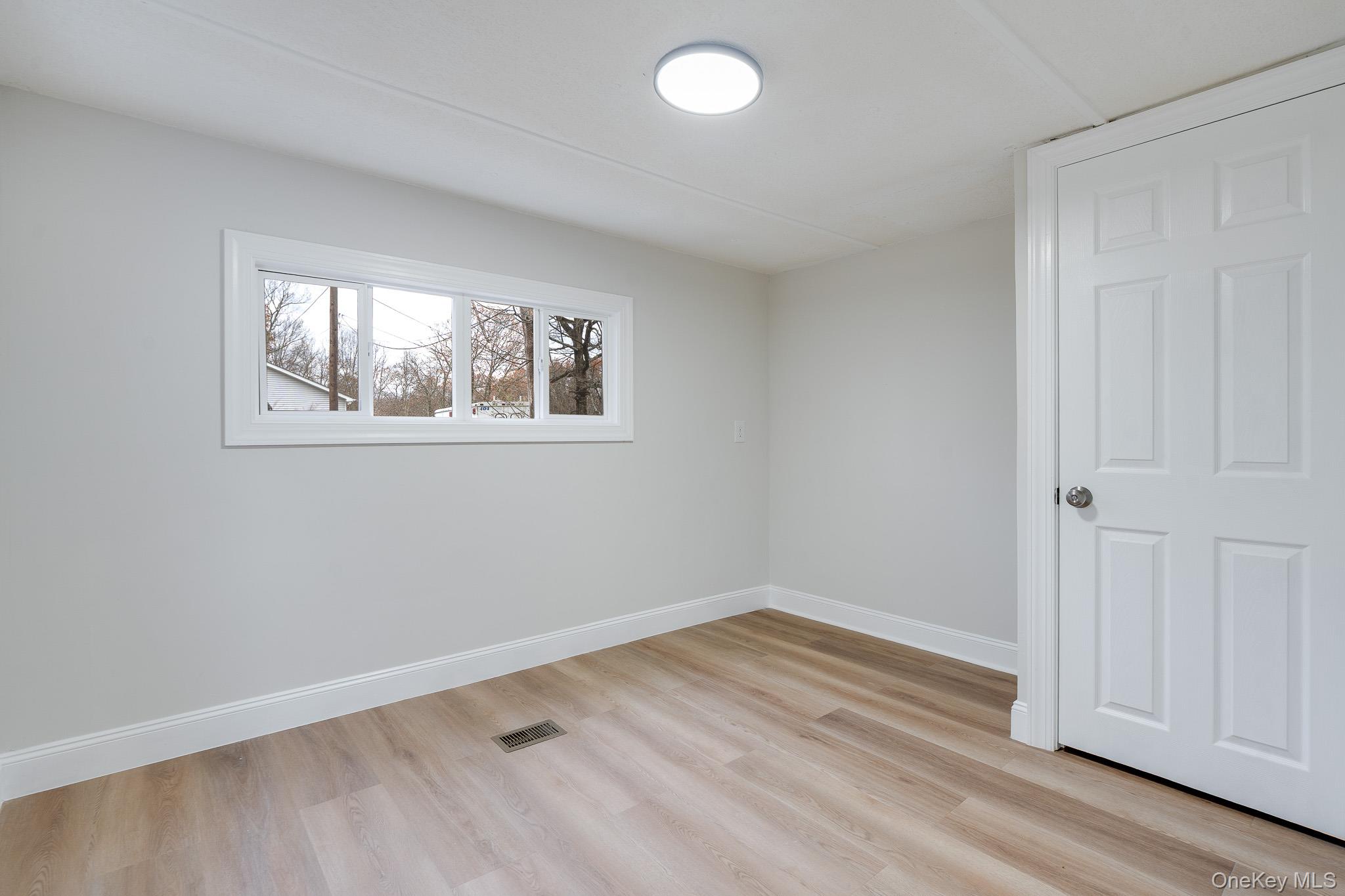 #19 photo, 356 Sands Road, Middletown , NY 10941