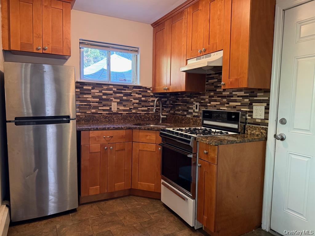 #2 photo, 2 Harbor Circle, Centerport , NY 11721