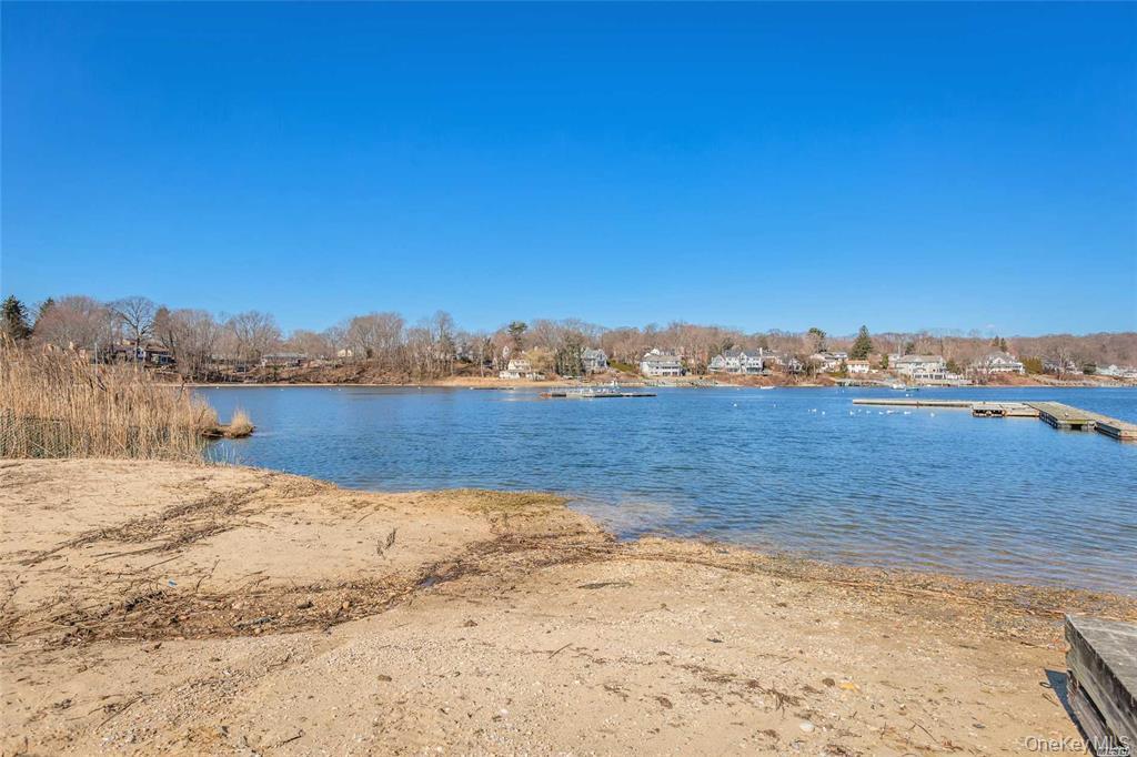 #8 photo, 2 Harbor Circle, Centerport , NY 11721