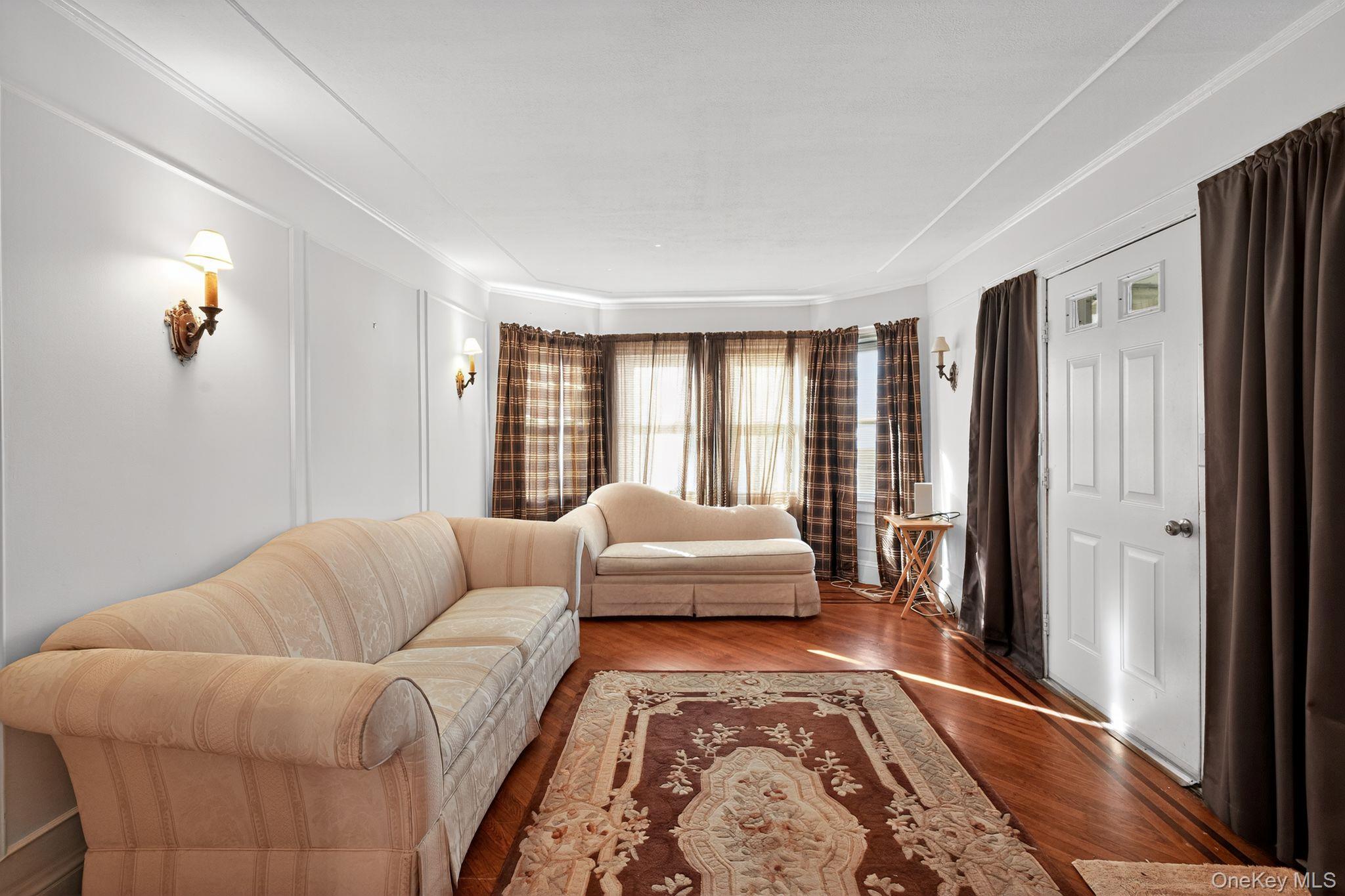 #8 photo, 82 E Clinton Avenue, Roosevelt , NY 11575