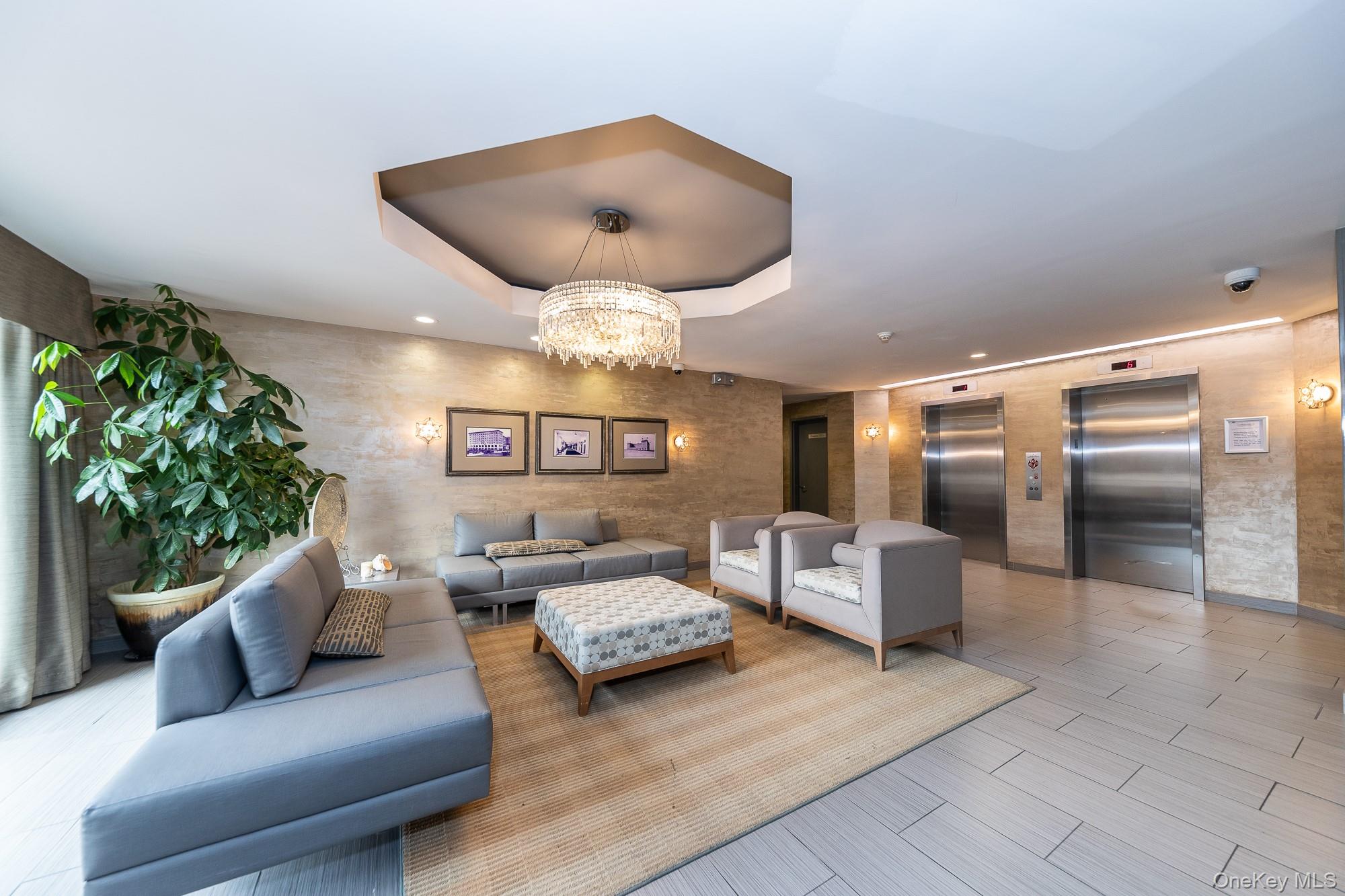 #18 photo, 100 W Broadway, Long Beach , NY 11561