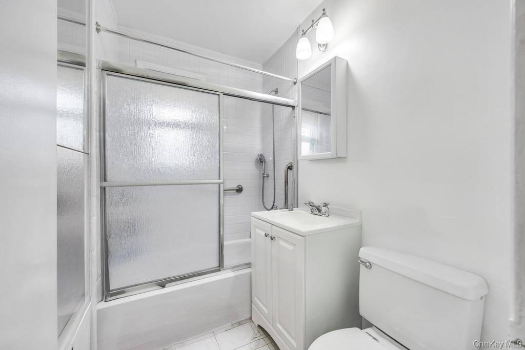 #16 photo, 252-15 72nd Avenue, Bellerose , NY 11426