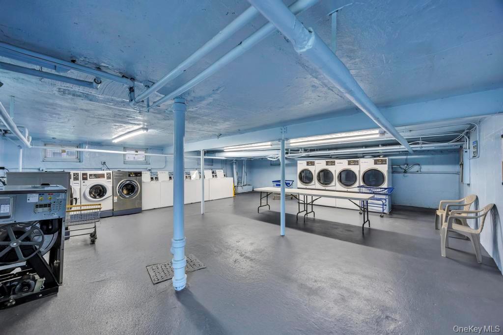 #17 photo, 252-15 72nd Avenue, Bellerose , NY 11426