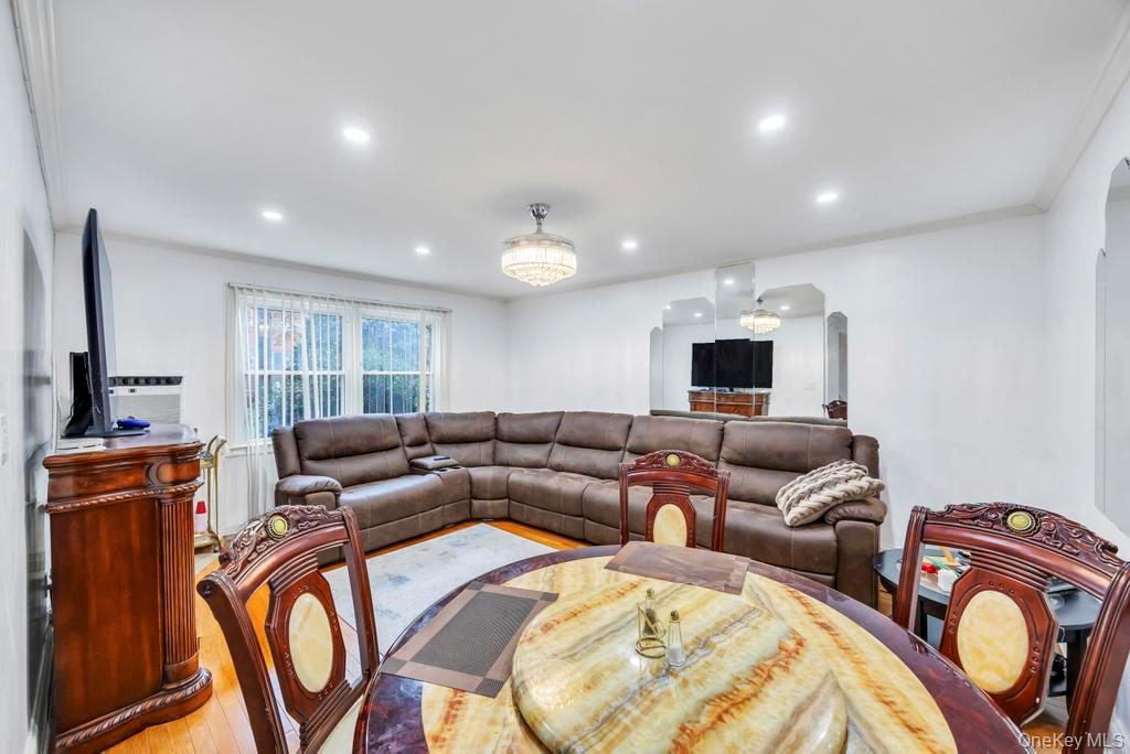 #8 photo, 252-15 72nd Avenue, Bellerose , NY 11426