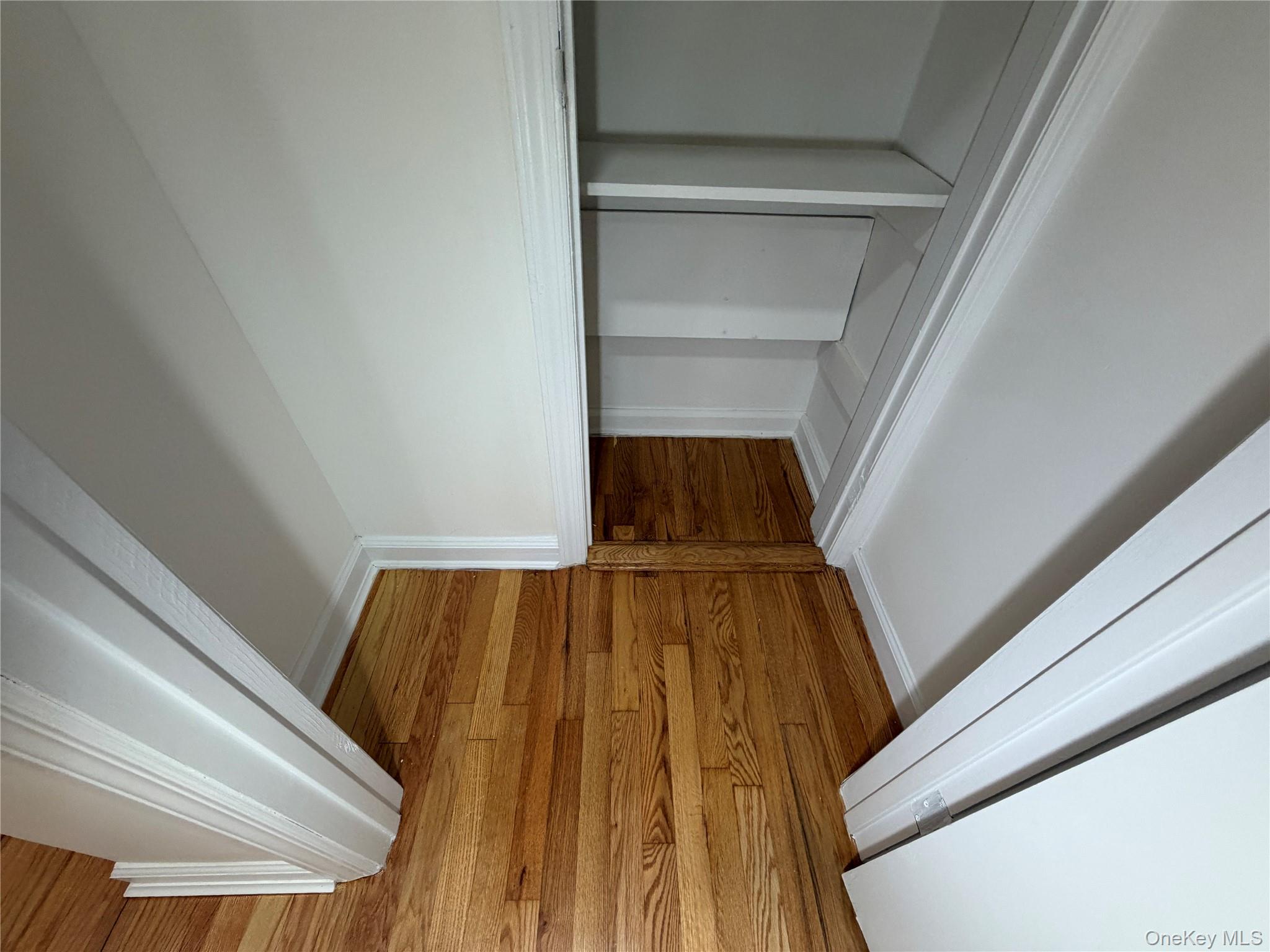 #18 photo, Franklin Square, Franklin Square , NY 11010