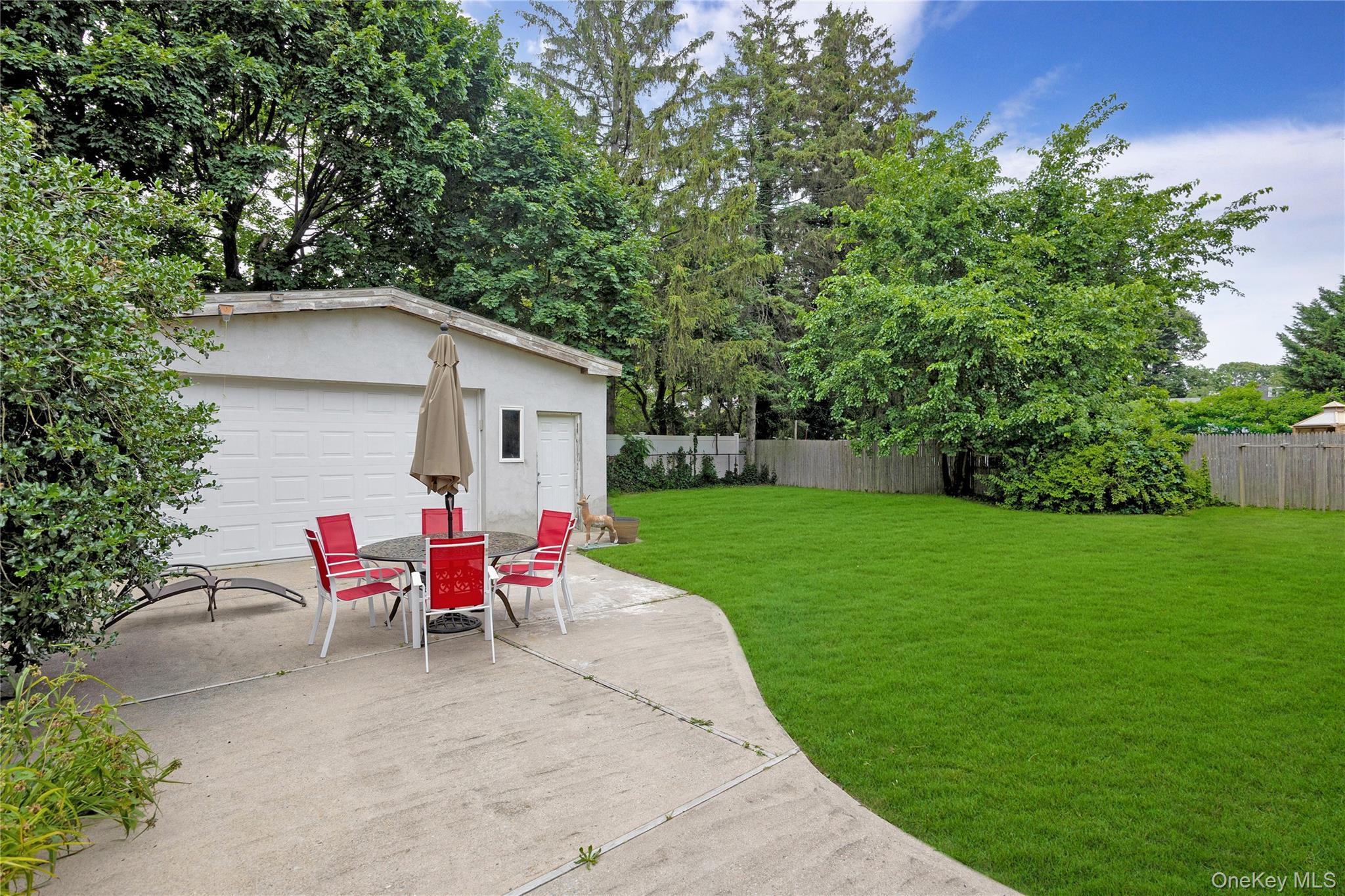 #6 photo, 181 Walnut Street, Lynbrook , NY 11563