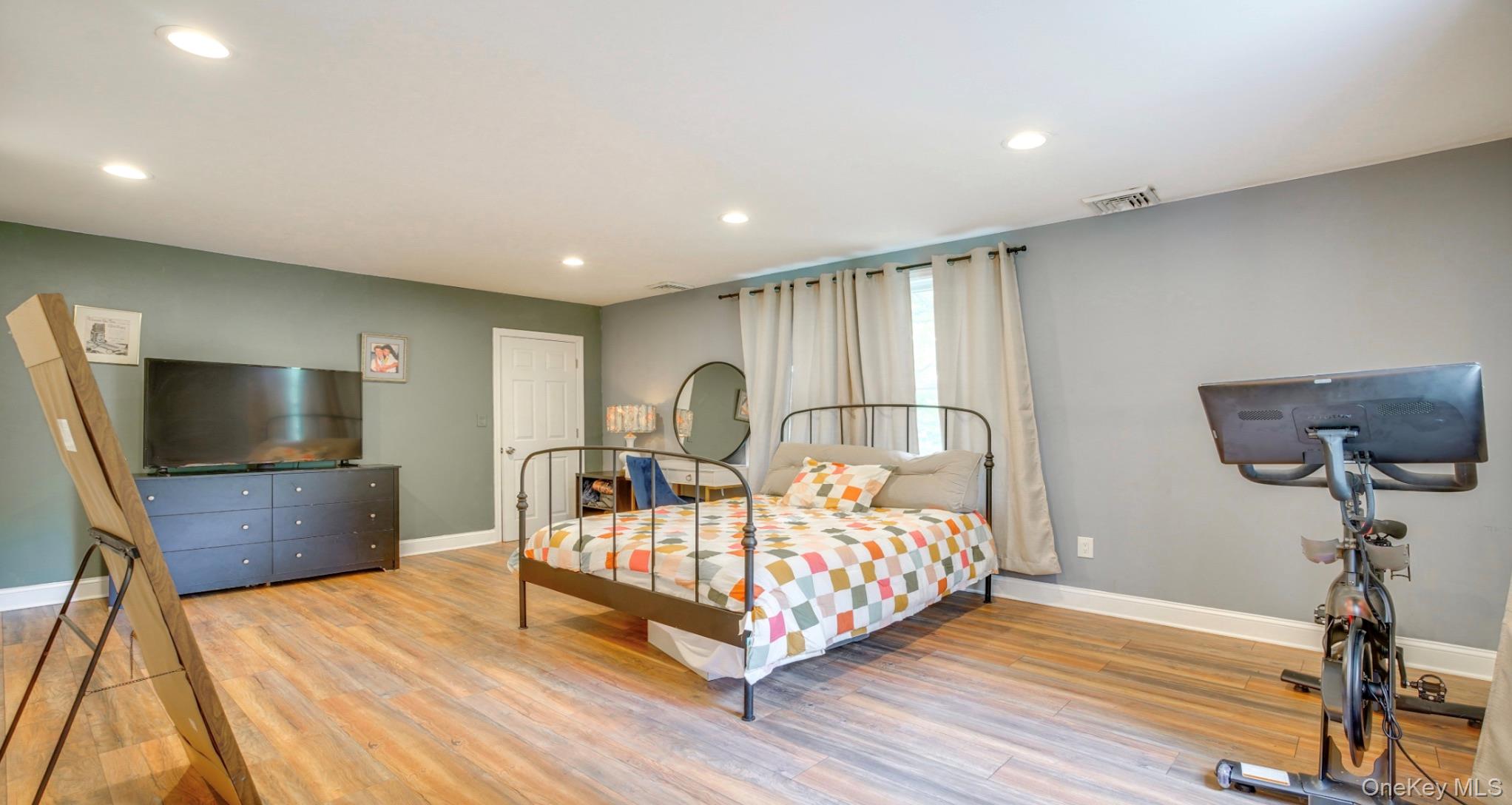 #11 photo, 60 Warren Drive, Patterson , NY 12563