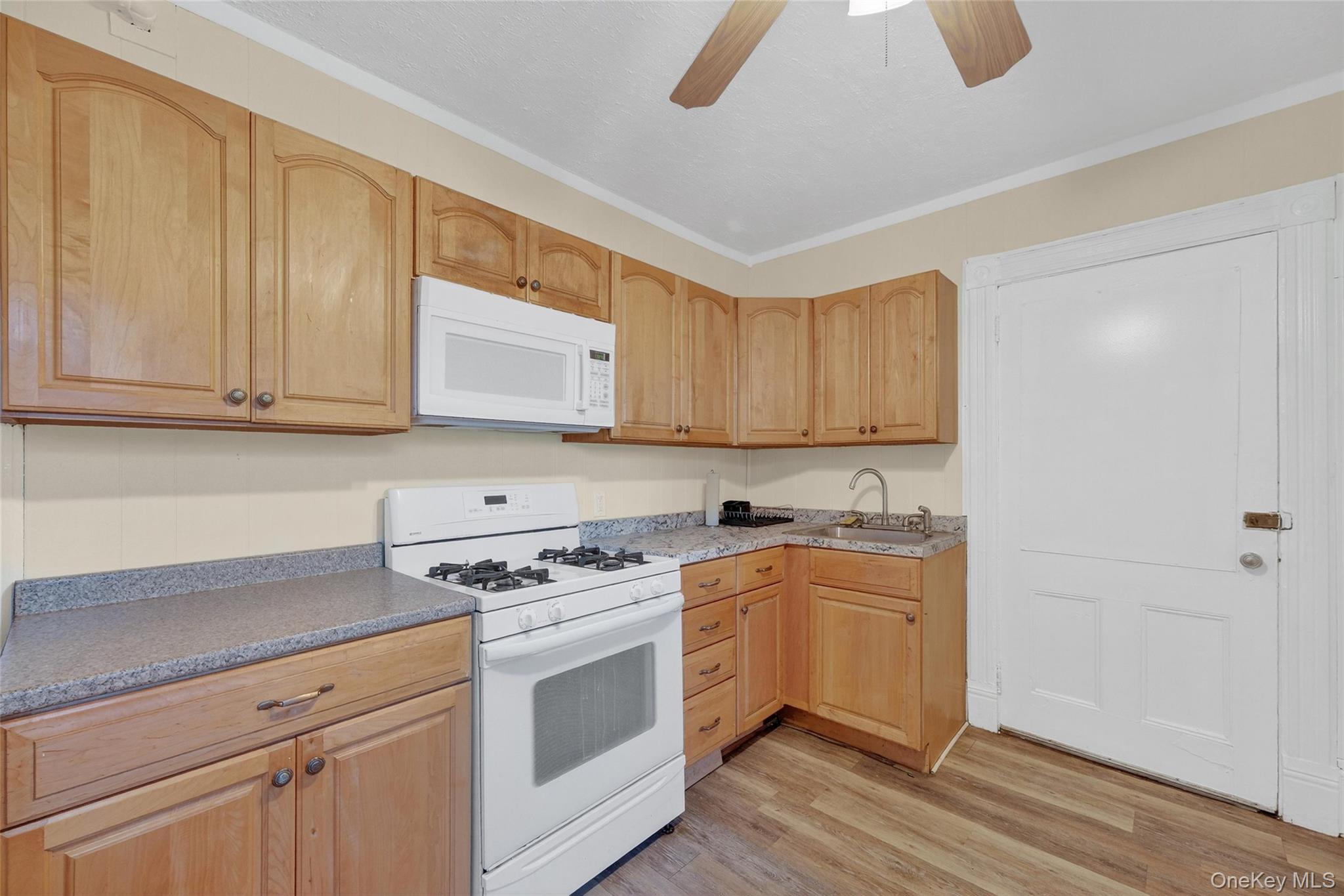 #14 photo, 11 Zimmer Avenue, Poughkeepsie , NY 12601