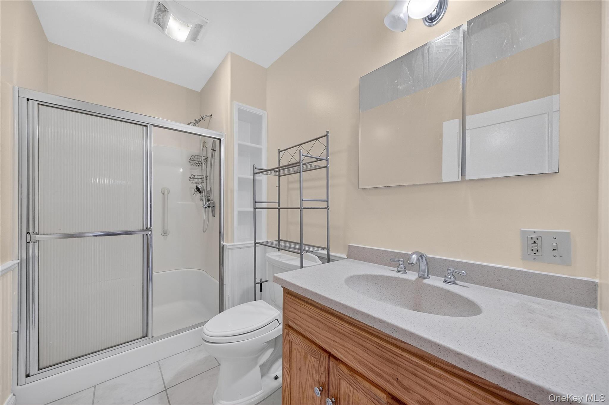 #16 photo, 11 Zimmer Avenue, Poughkeepsie , NY 12601