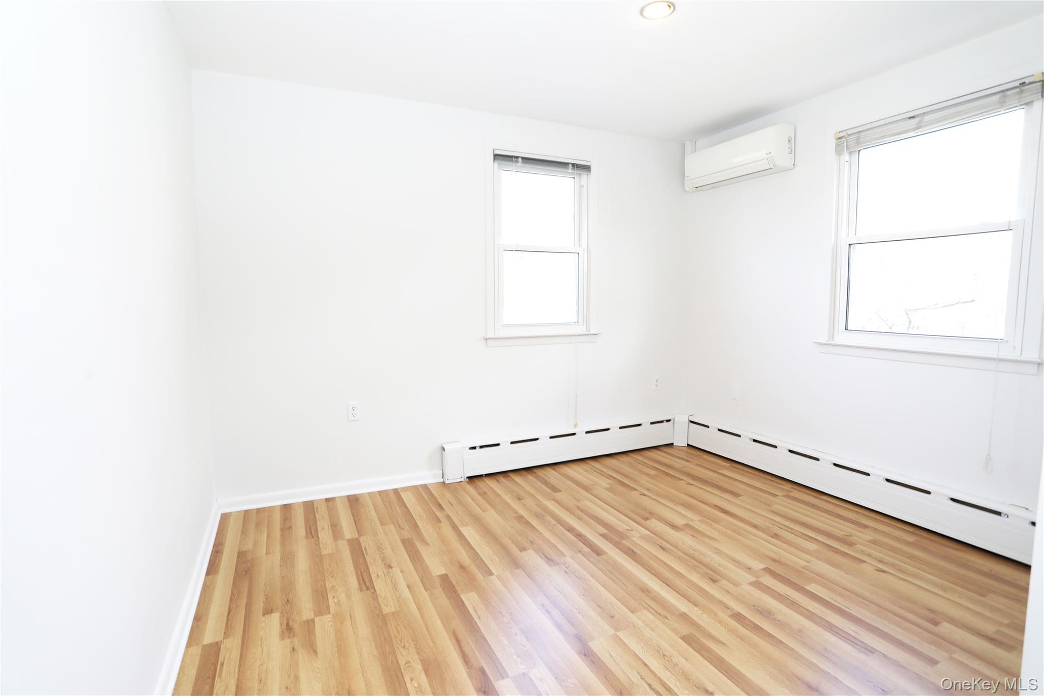 #18 photo, 20 Fairmount Boulevard, ناسو Garden City , NY 11530