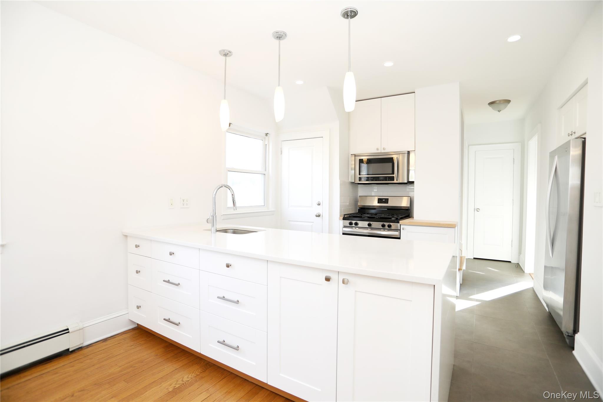 #8 photo, 20 Fairmount Boulevard, ناسو Garden City , NY 11530