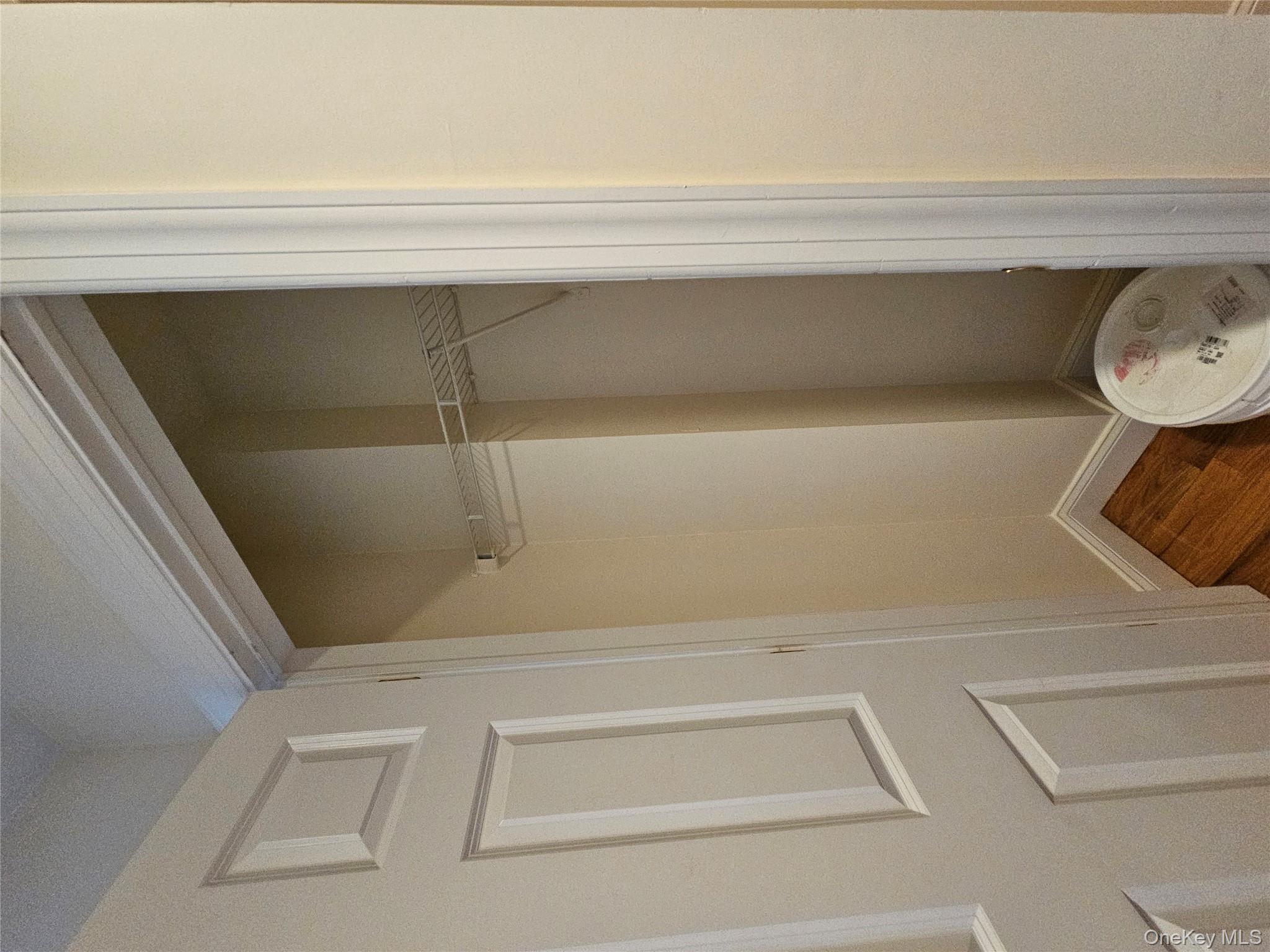 #4 photo, 11A 16th Street, Jericho , NY 11801