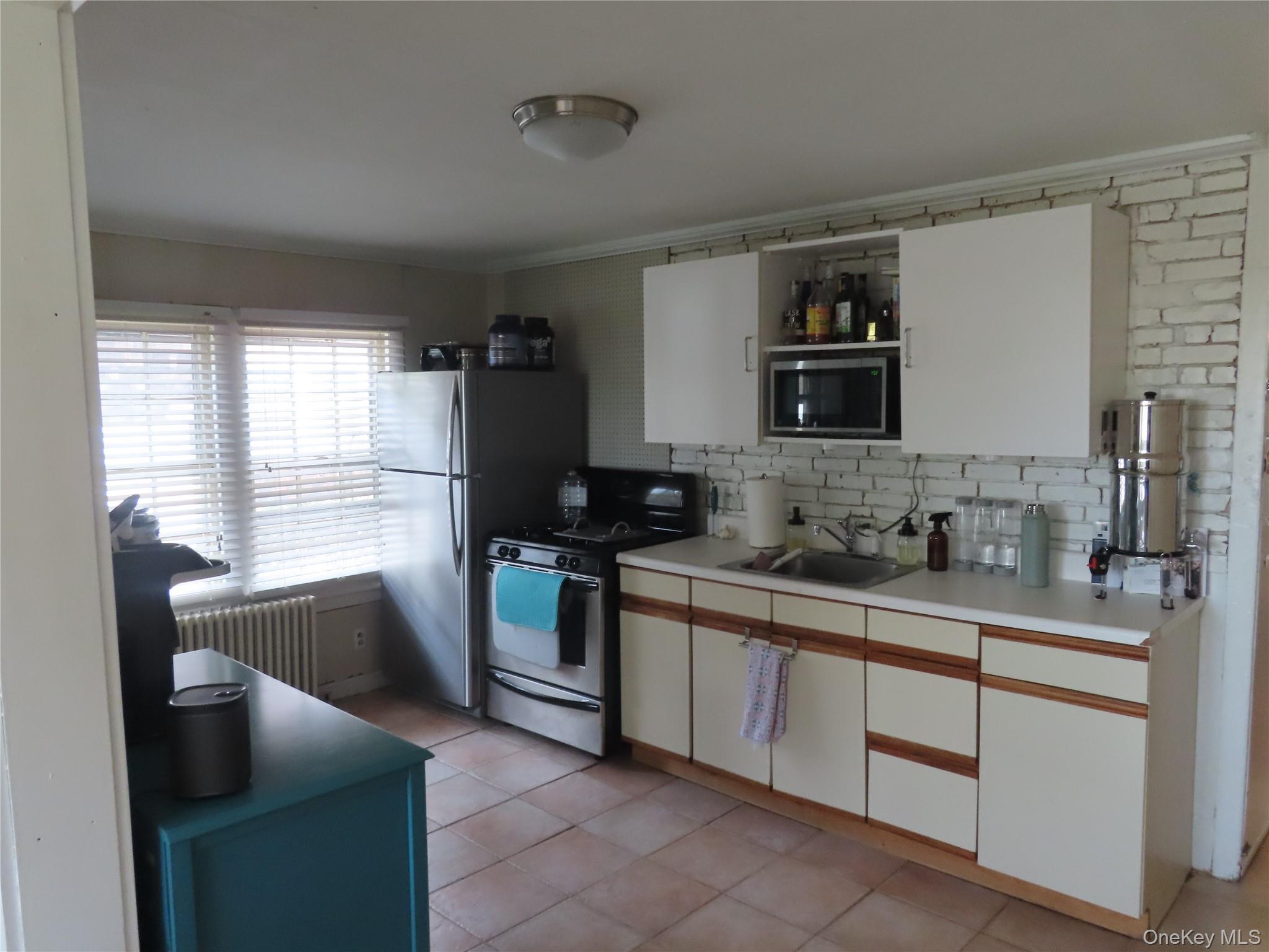 #6 photo, 67 Prospect Street, Babylon , NY 11702