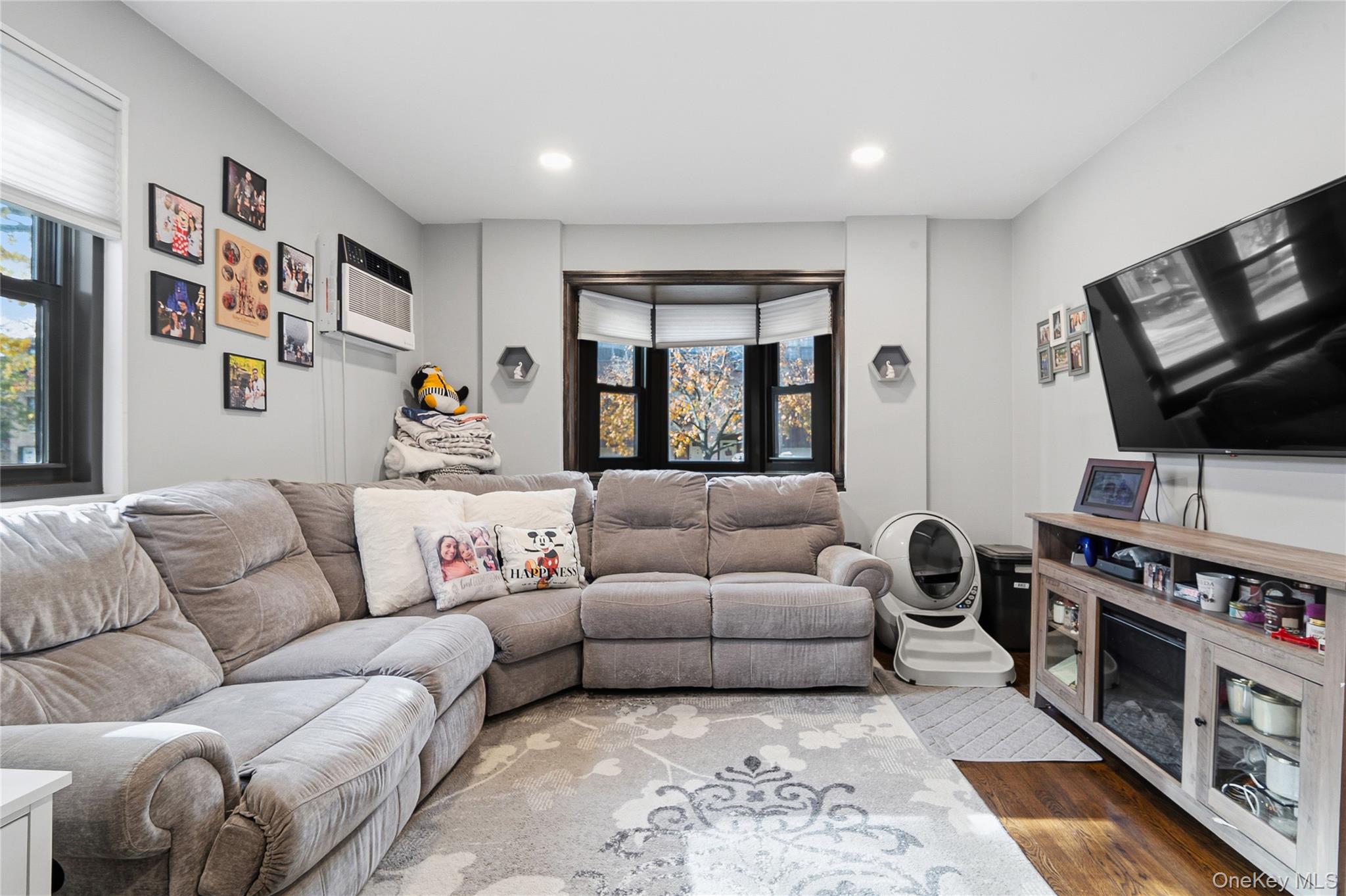 #6 photo, 156-33 80th Street, Howard Beach , NY 11414