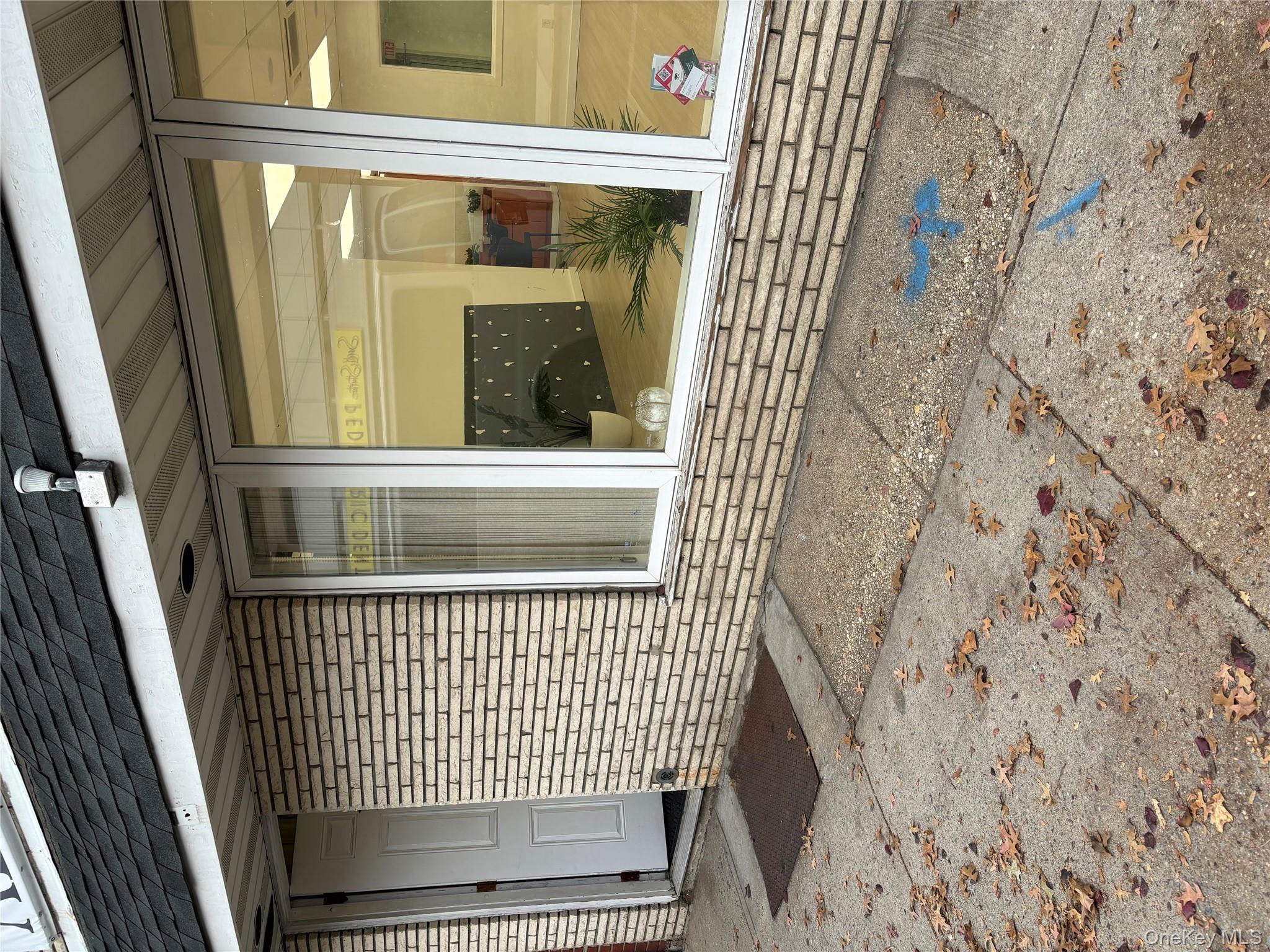 #2 photo, 10 Verbena Avenue, Floral Park , NY 11001