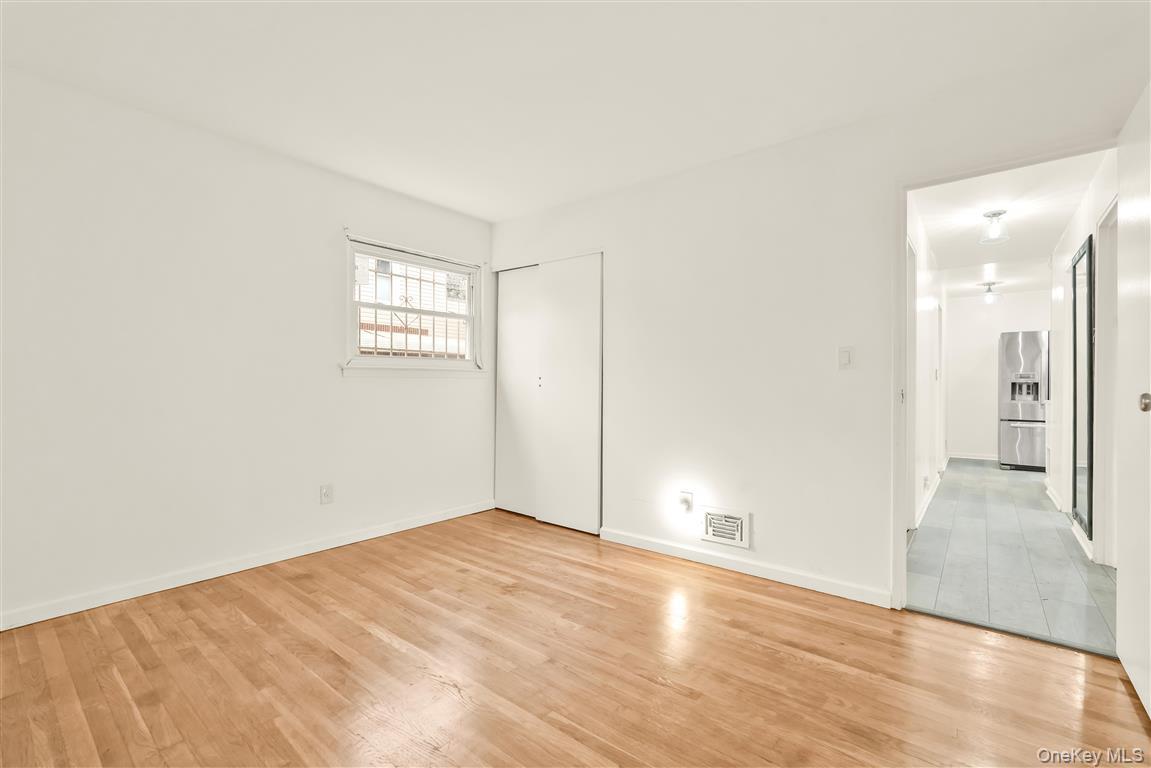 #11 photo, 11530 Inwood Street, Jamaica , NY 11436