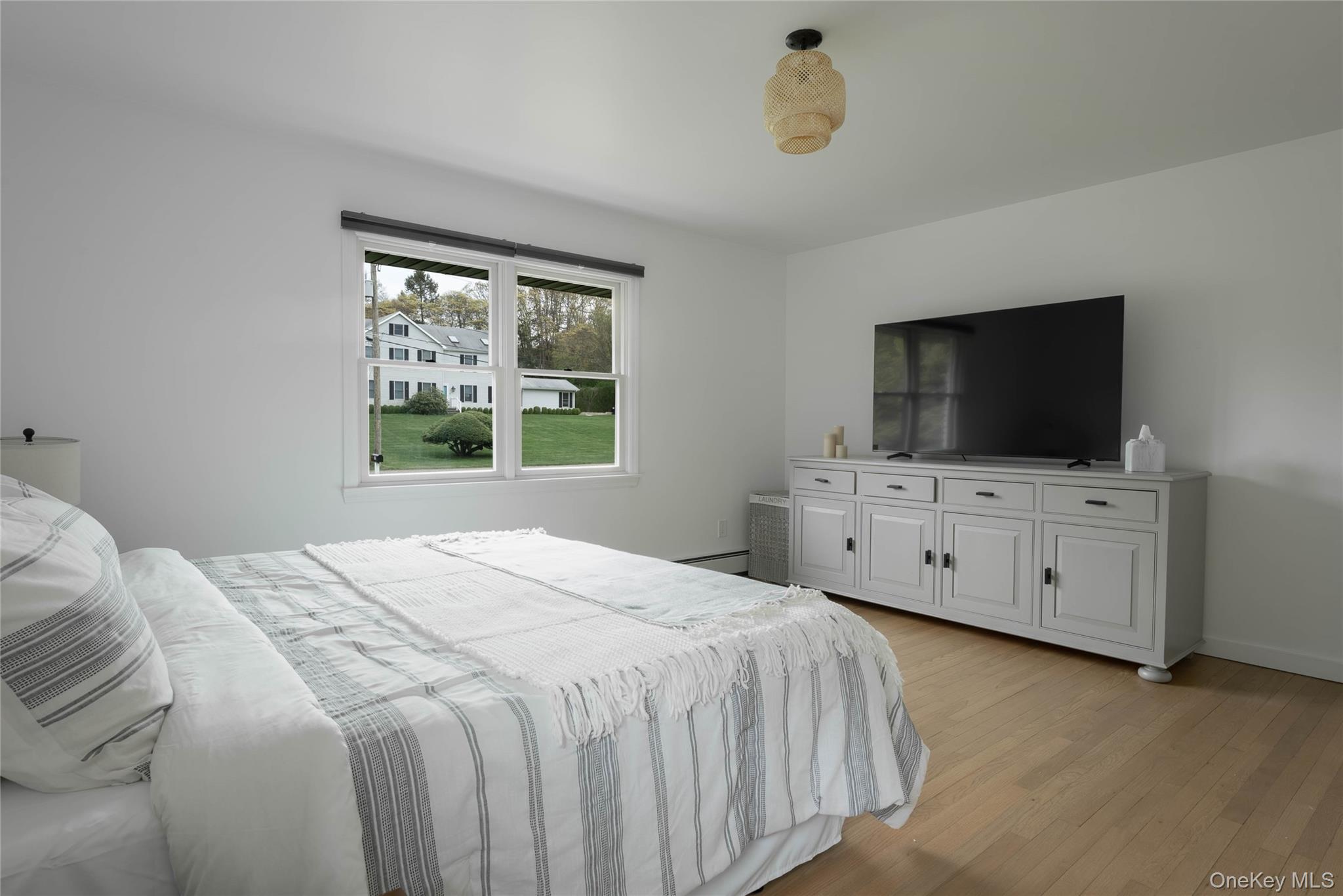 #15 photo, 17 Underhill Drive, Southampton , NY 11968