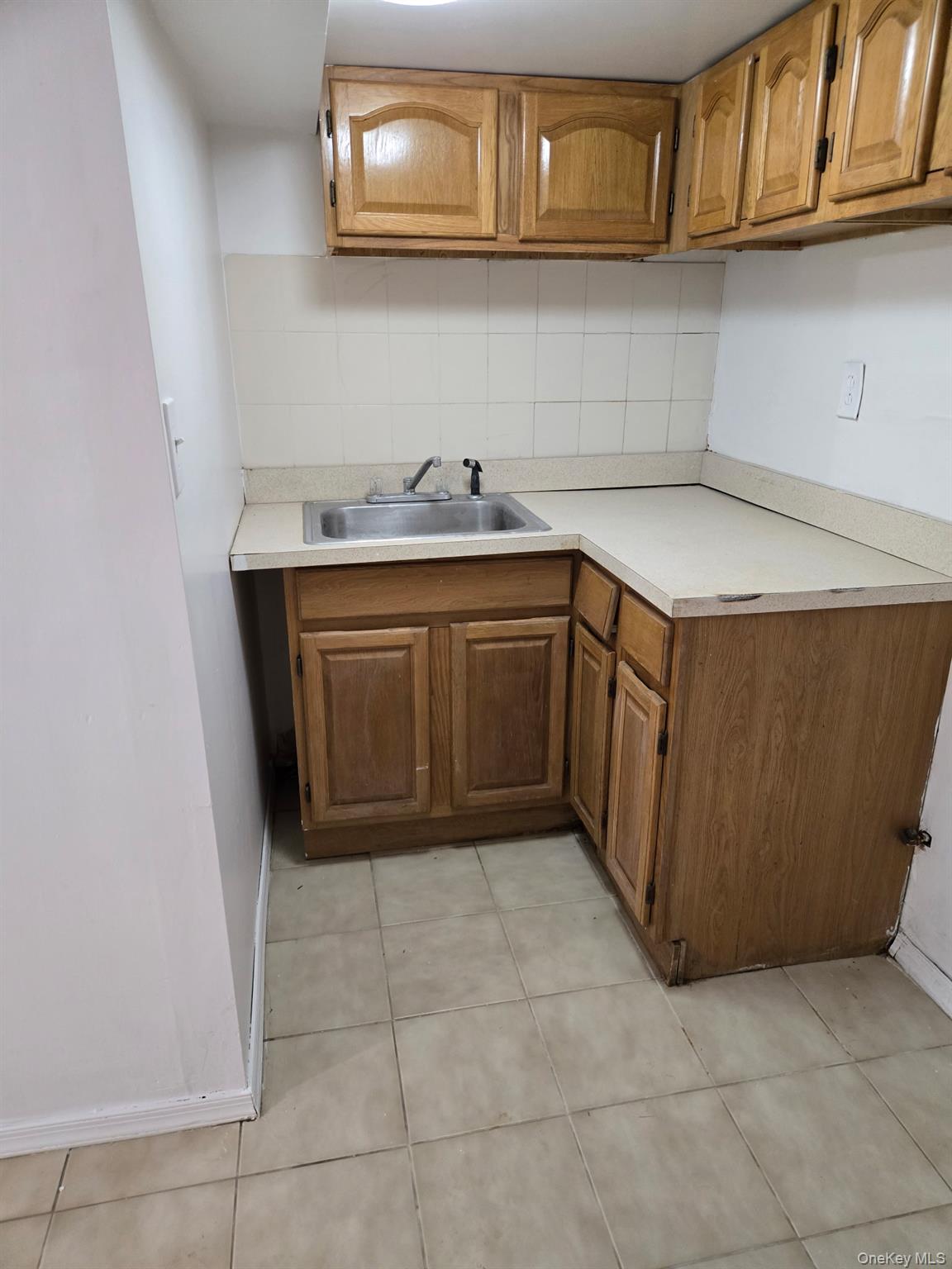 #13 photo, 2515 Far Rockaway Boulevard, Far Rockaway , NY 11691