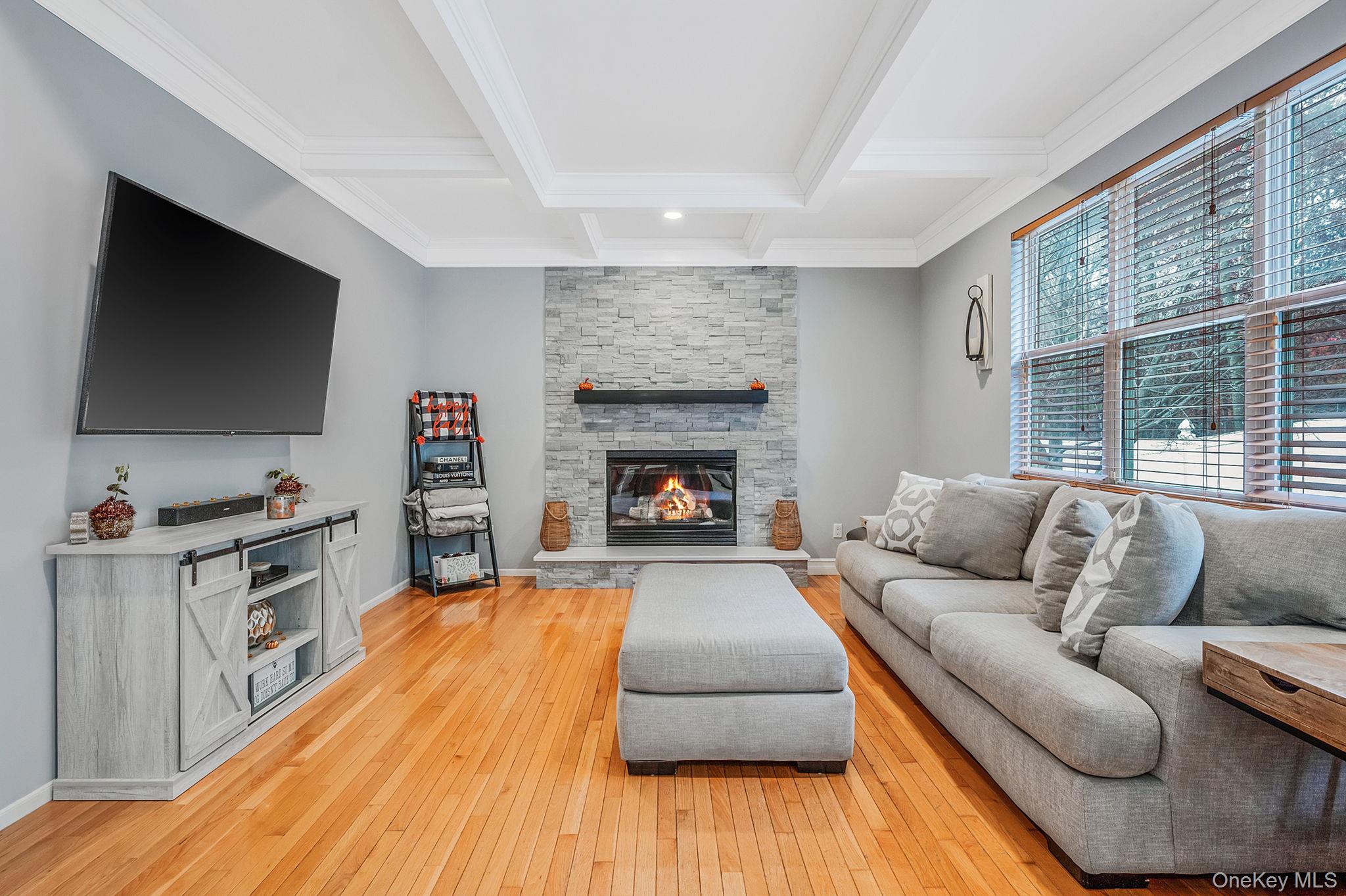 #14 photo, 76 Blueberry Ridge Drive, サフォーク郡 Holtsville , NY 11742