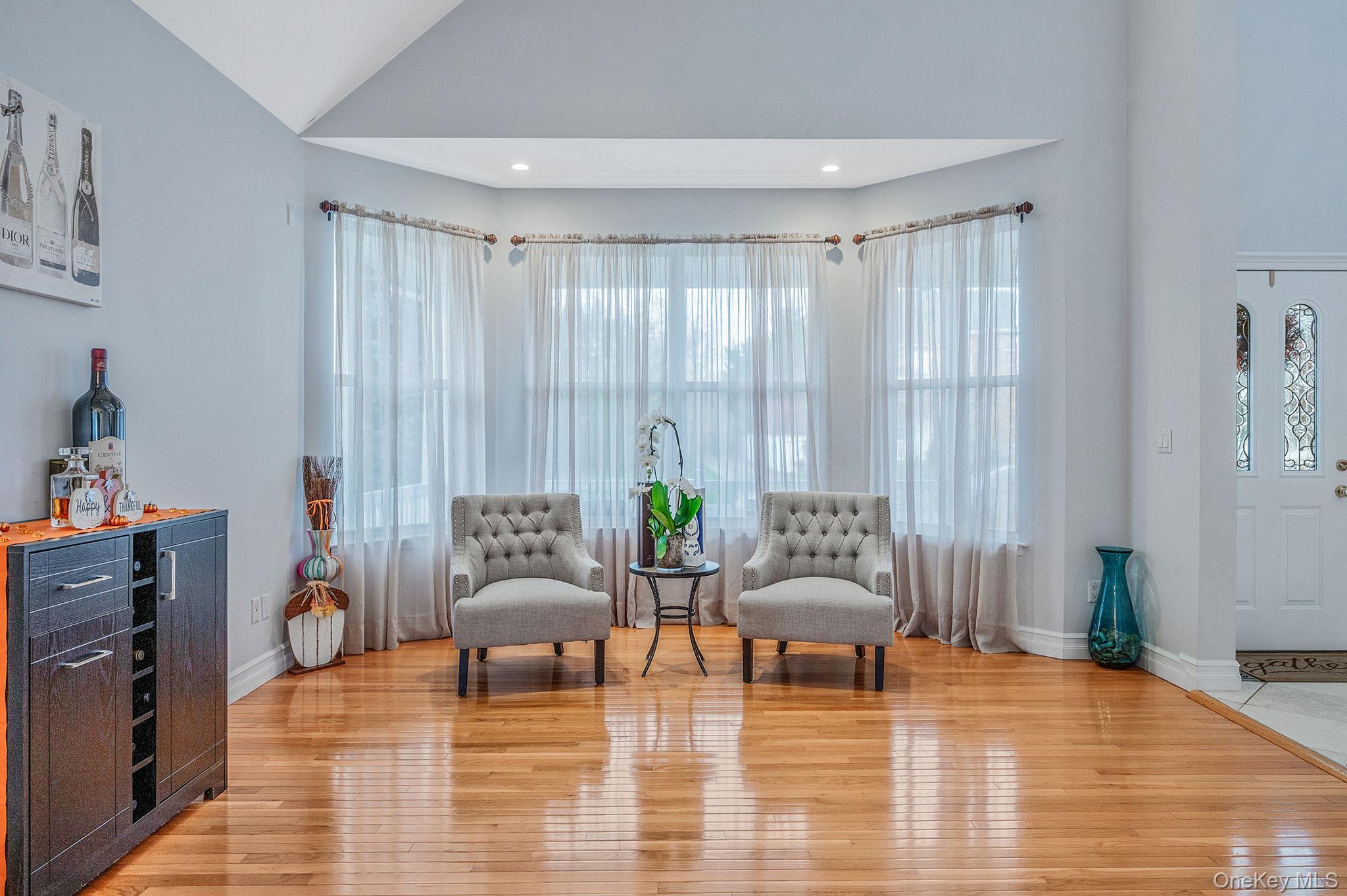 #7 photo, 76 Blueberry Ridge Drive, サフォーク郡 Holtsville , NY 11742