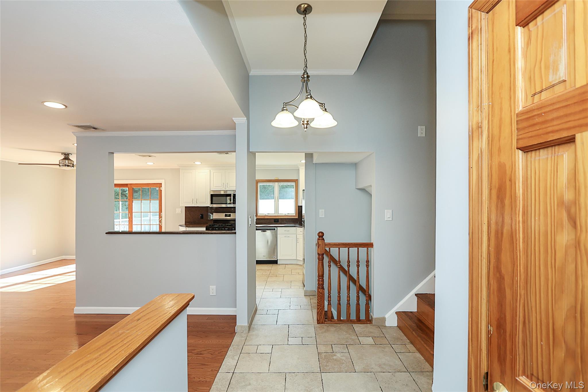 #5 photo, 91 Birchwood Park Drive, Syosset , NY 11791