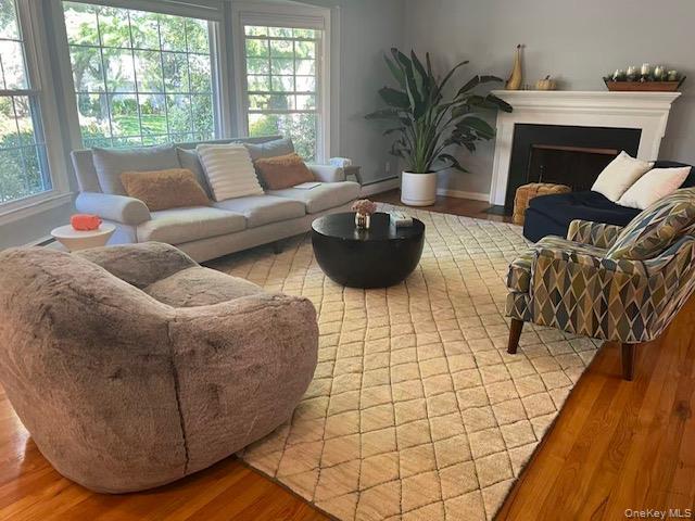 #2 photo, 2 Sunset Lane, Garden City , NY 11530