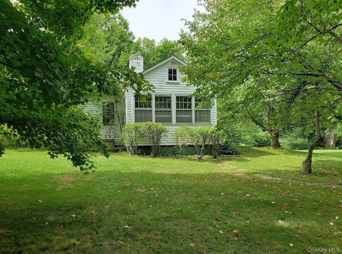 #3 photo, 717 Spring Lake, Red Hook , NY 12571