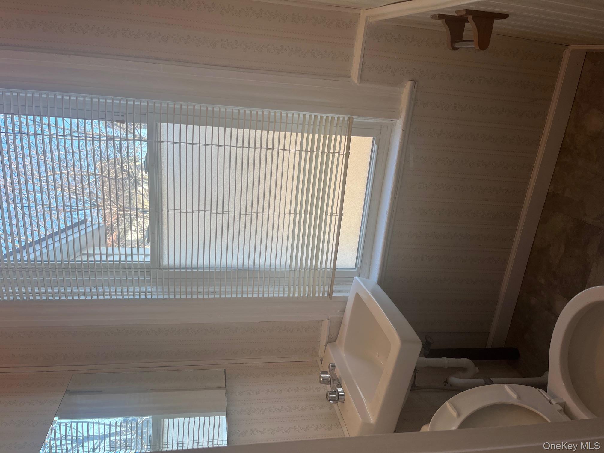 #8 photo, 141 Pike Street, Port Jervis , NY 12771