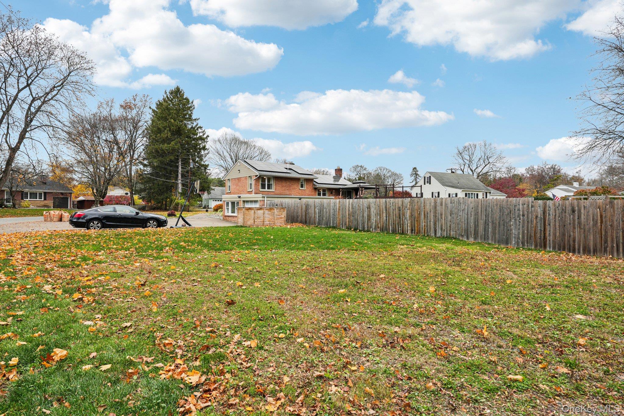 #4 photo, 3 Garden Drive, New Windsor , NY 12553