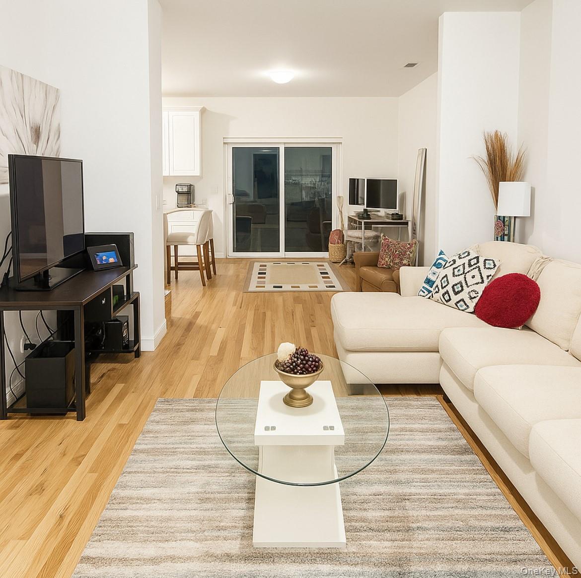 #5 photo, 2 Winfield Davis Drive, Coram , NY 11727