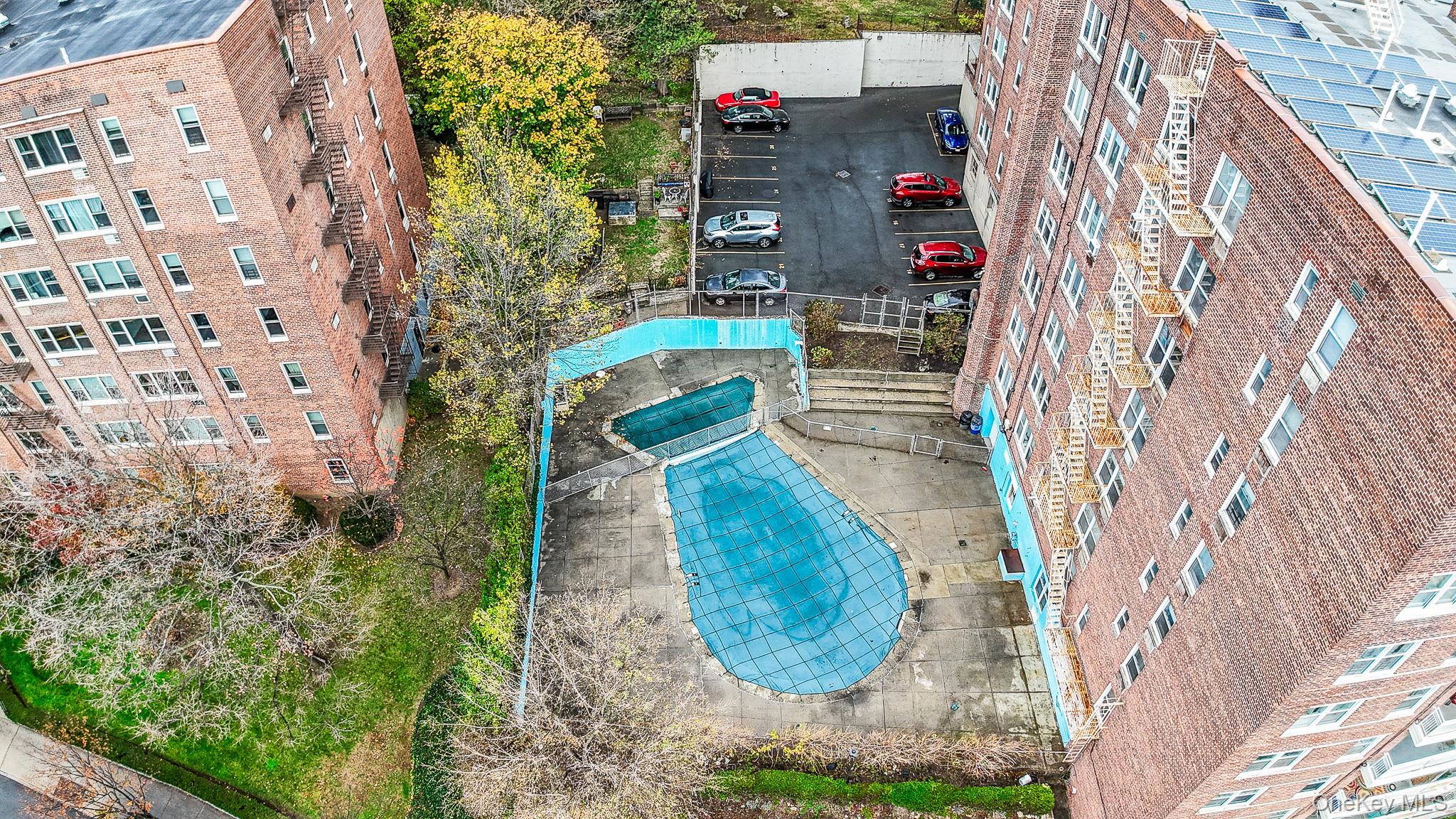 #13 photo, 609 Kappock Street, Bronx , NY 10463