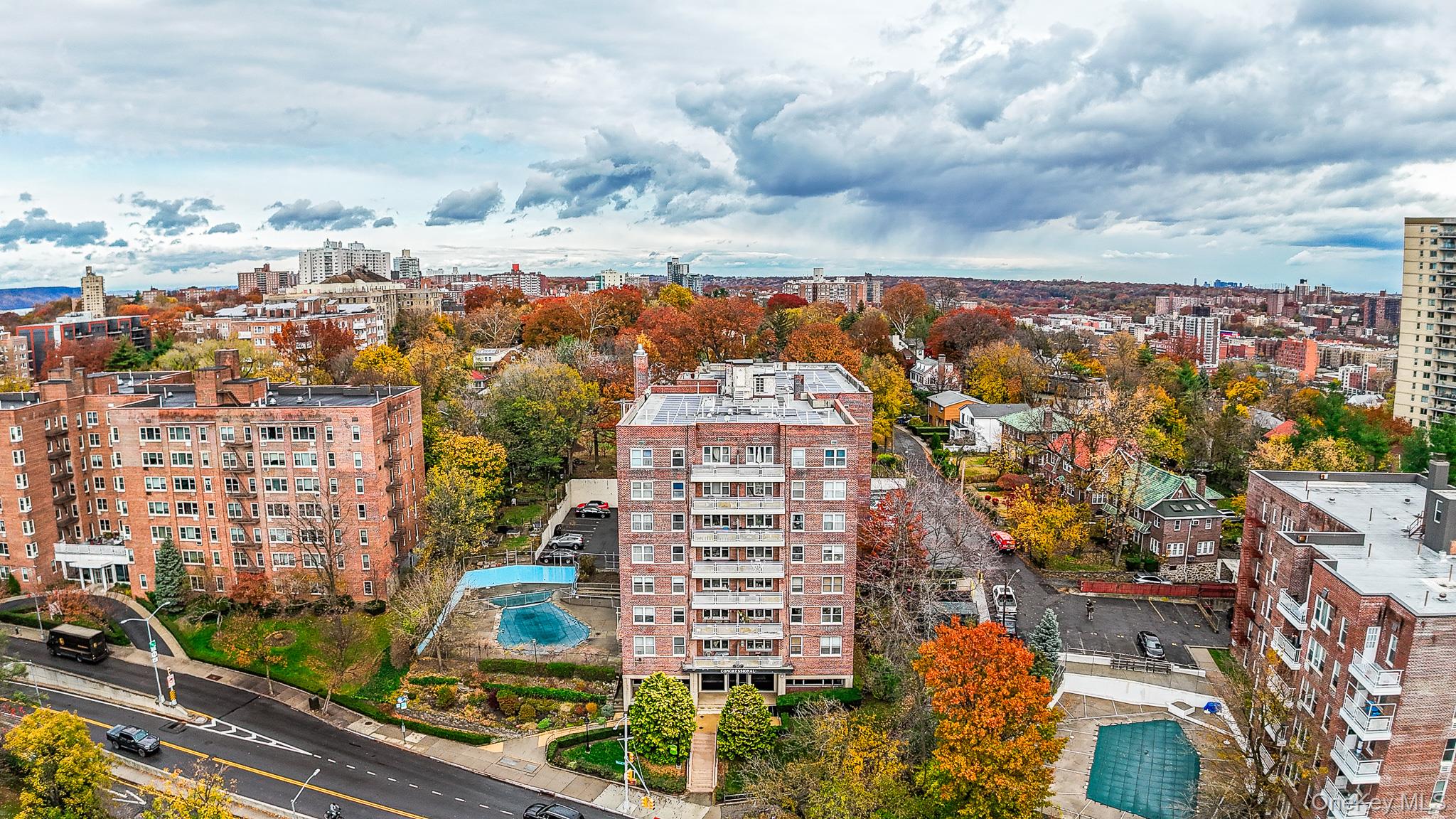 #17 photo, 609 Kappock Street, Bronx , NY 10463