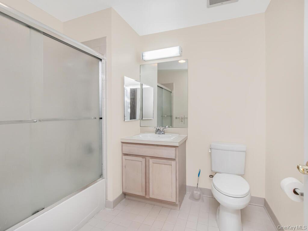 #15 photo, 314 Sutton Drive, Mount Kisco , NY 10549