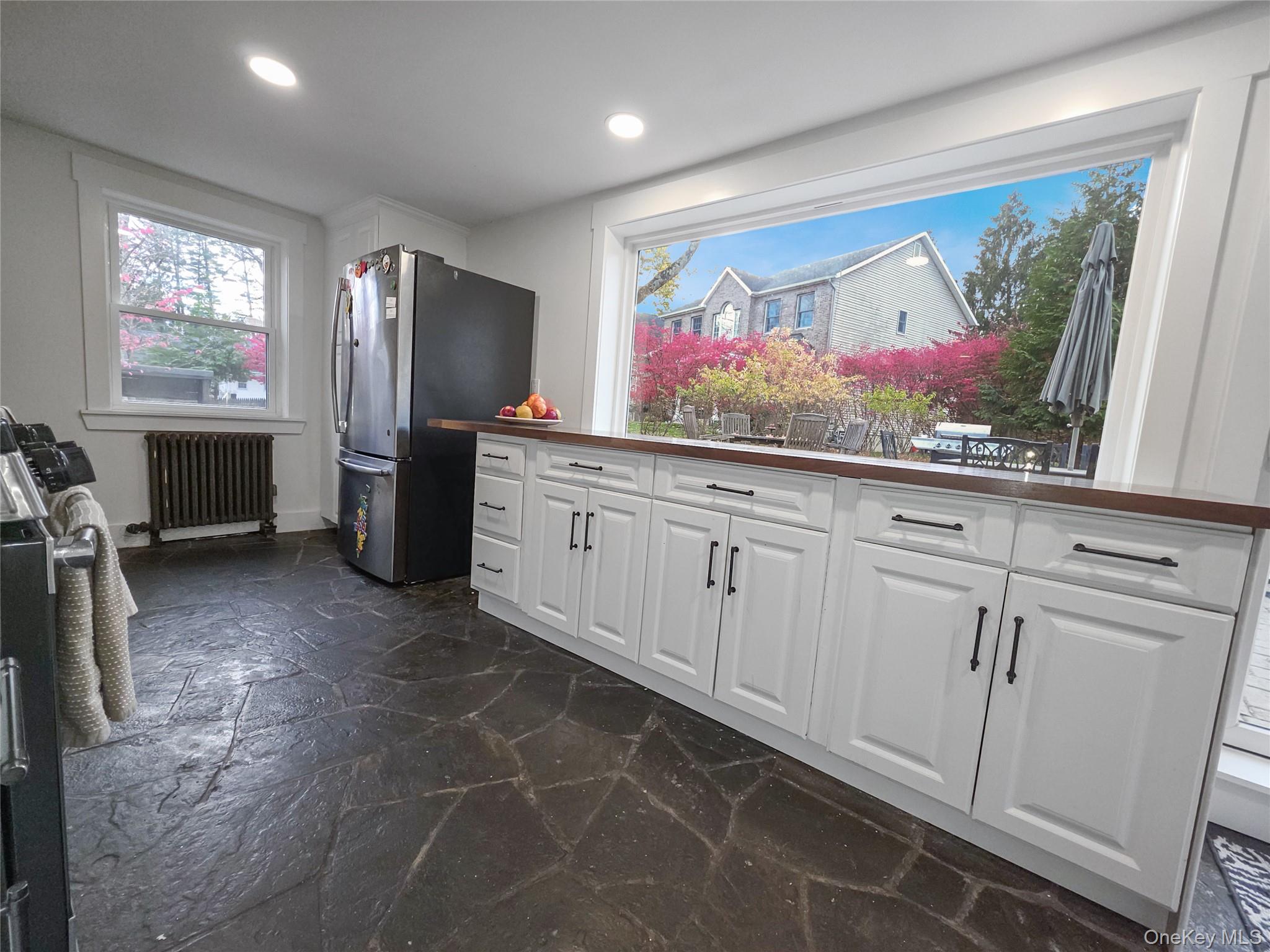 #7 photo, 269 Old Route 304, New City , NY 10956