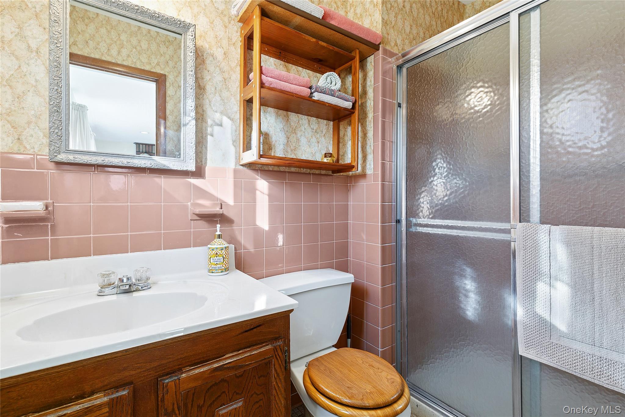 #10 photo, 66 Colton Avenue, Sayville , NY 11782