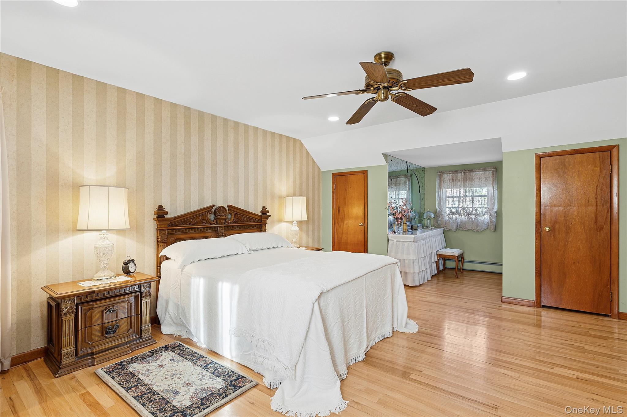 #11 photo, 66 Colton Avenue, Sayville , NY 11782