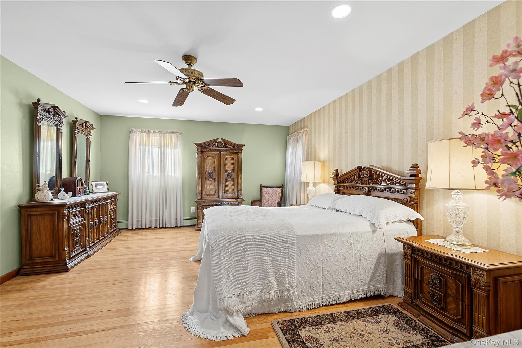 #12 photo, 66 Colton Avenue, Sayville , NY 11782