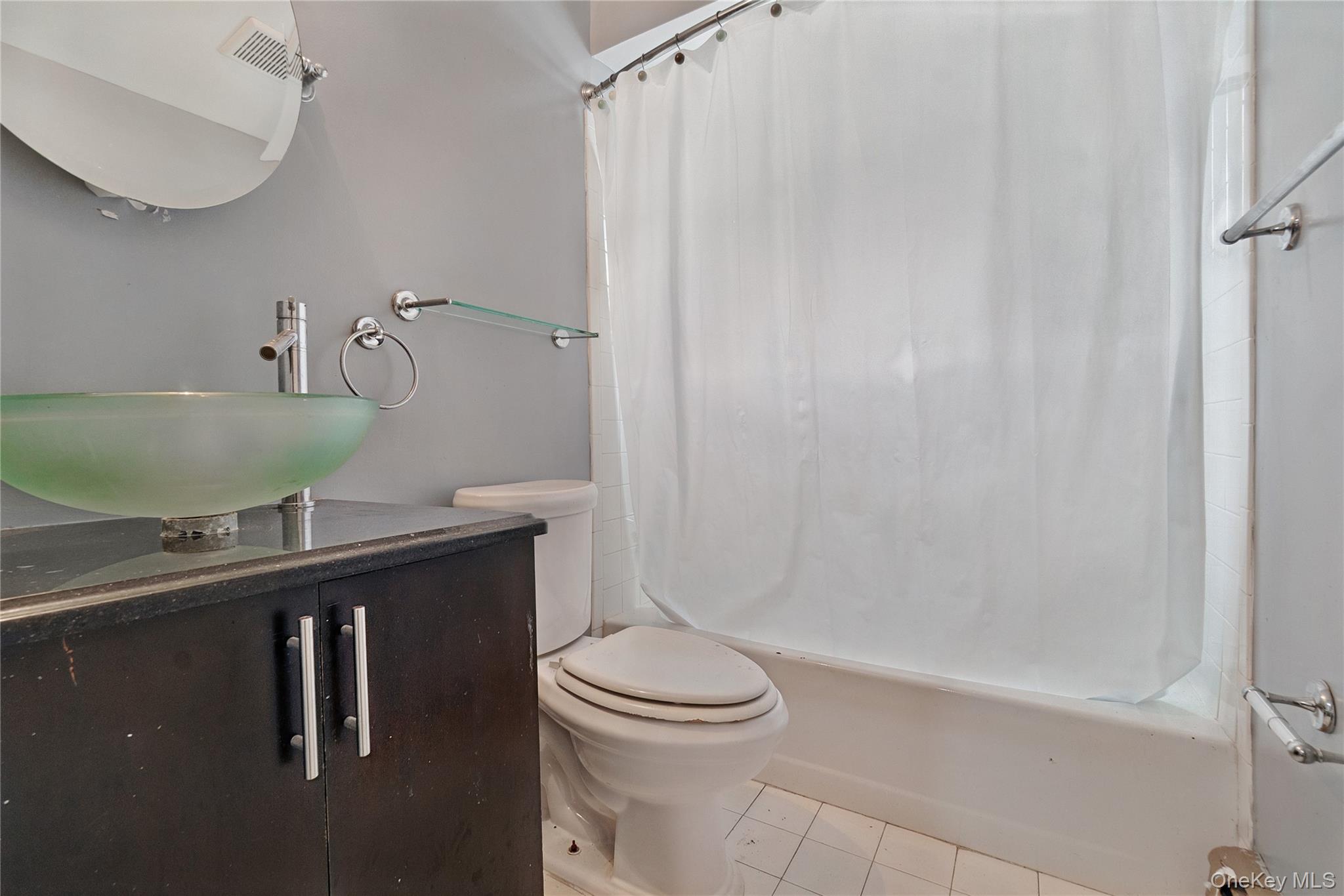 #11 photo, 31-14 Healy Avenue, Bayswater , NY 11691