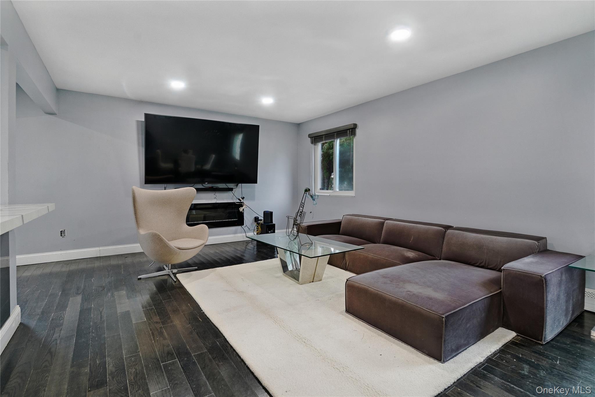 #5 photo, 31-14 Healy Avenue, Bayswater , NY 11691