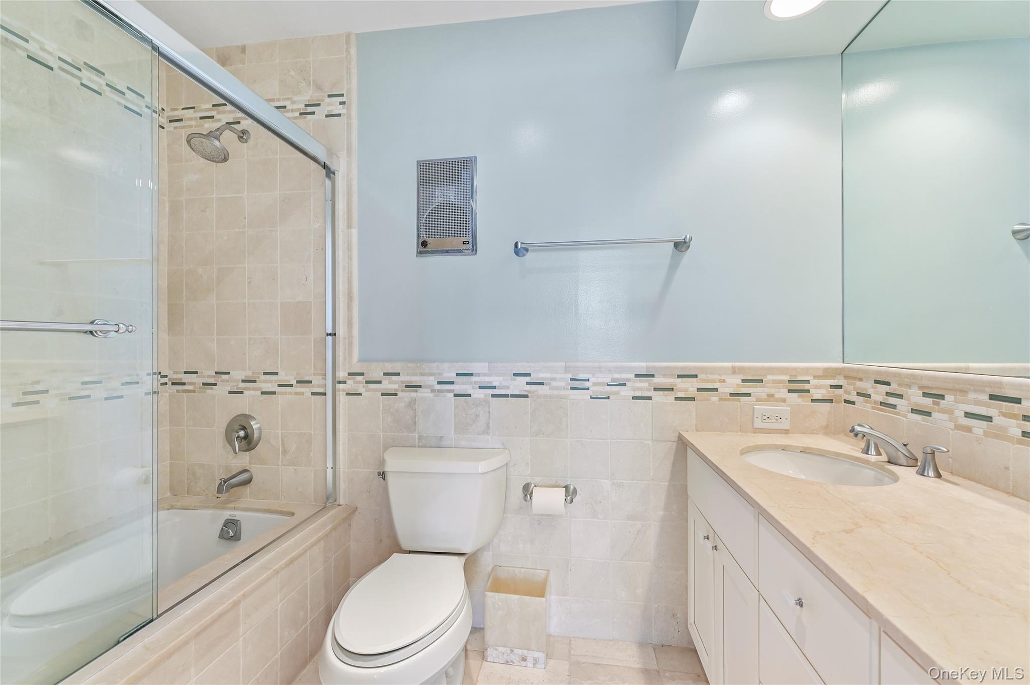 #16 photo, 265 Dune Road, Westhampton Beach , NY 11978