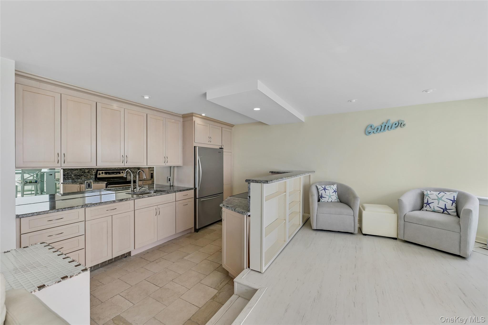 #5 photo, 265 Dune Road, Westhampton Beach , NY 11978