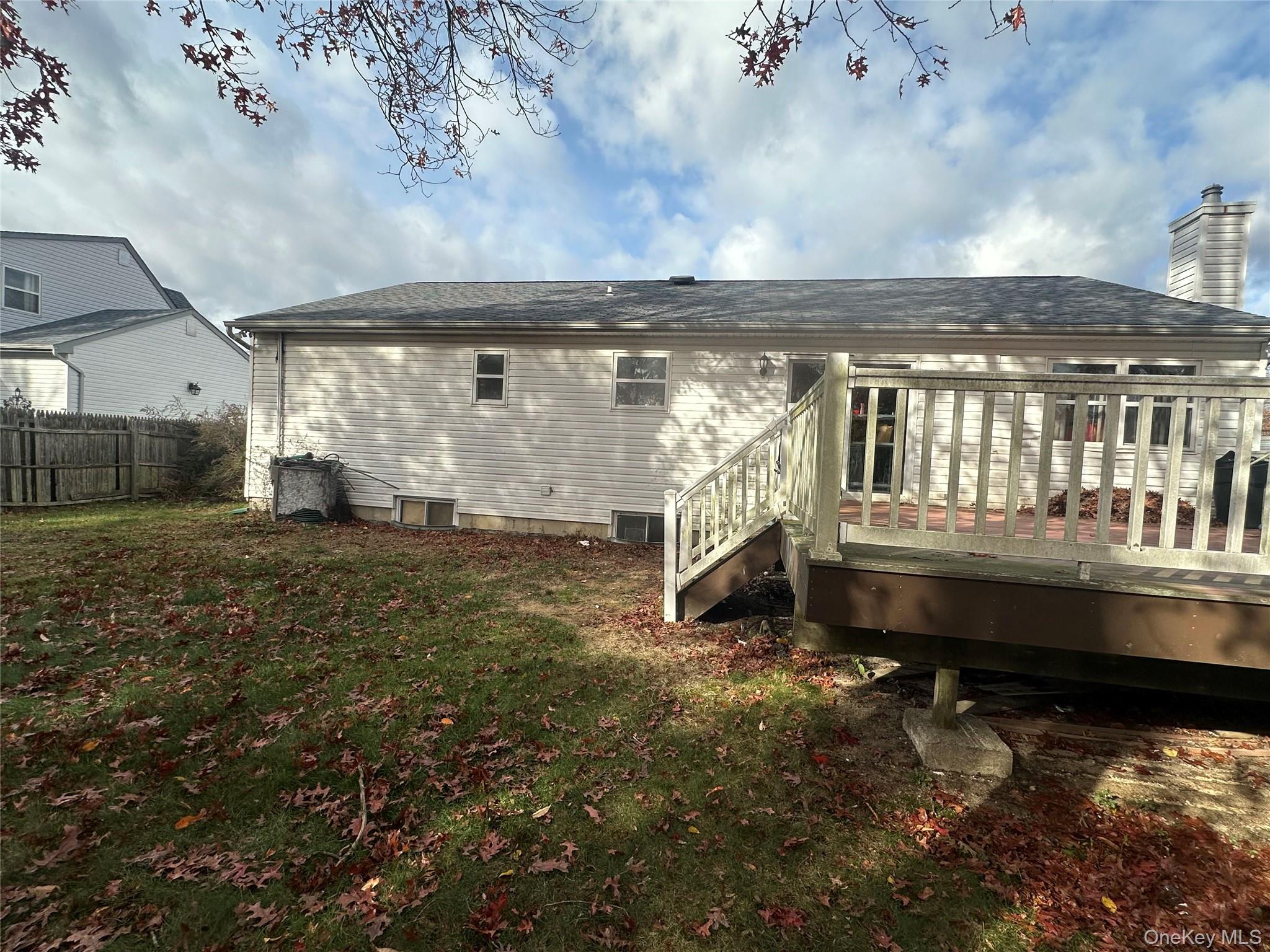 #9 photo, 186 Islip Boulevard, Islip Terrace , NY 11752